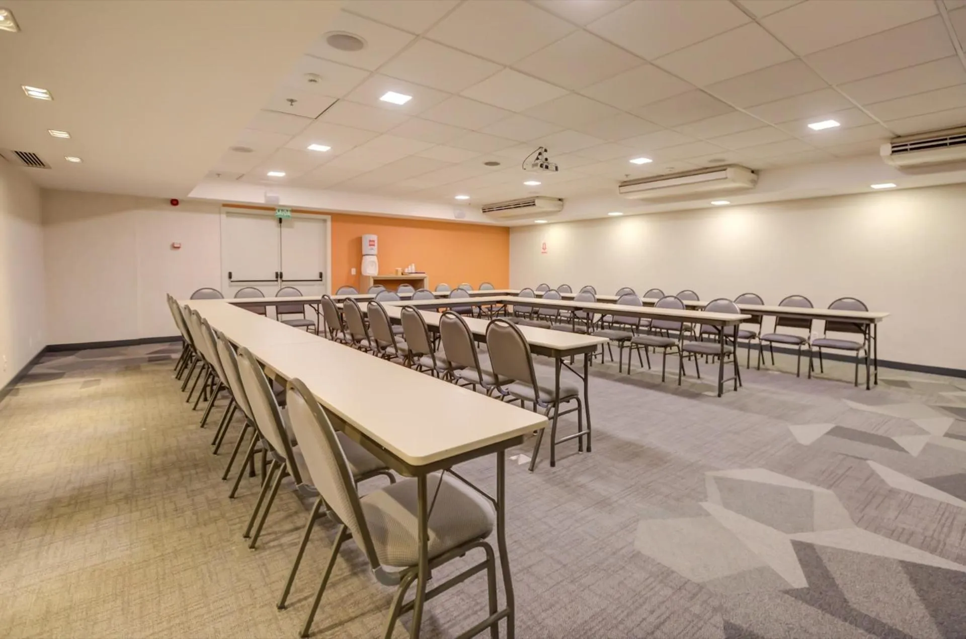 Banquet/Function facilities in ibis budget Rio de Janeiro Nova America