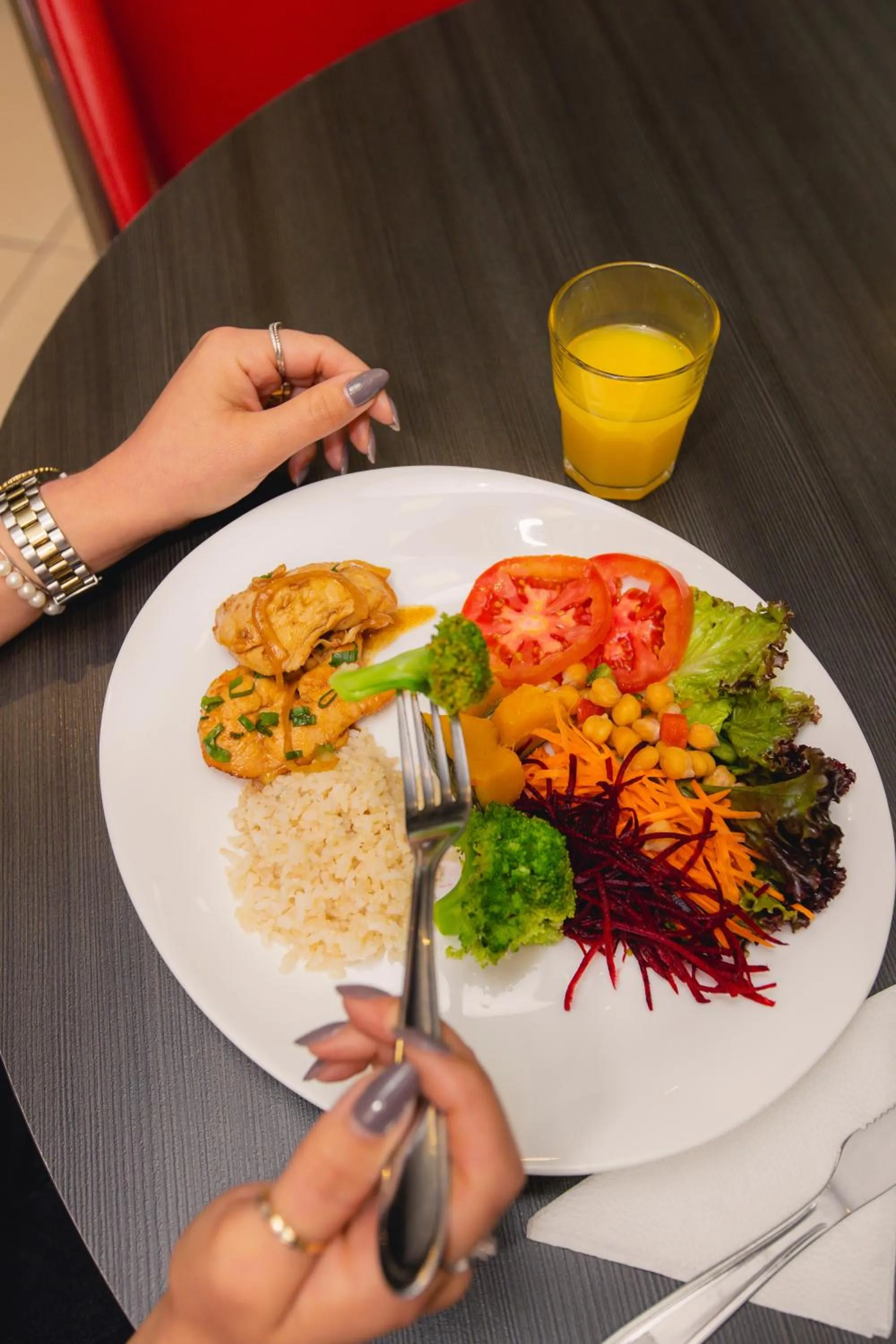 Restaurant/places to eat in ibis budget BH Afonso Pena Savassi