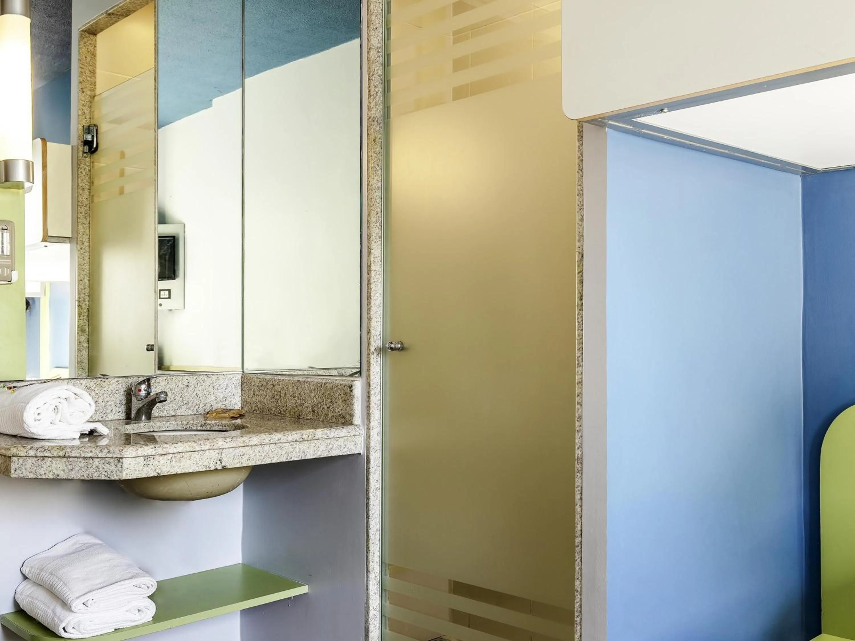 Bedroom in ibis budget BH Afonso Pena Savassi