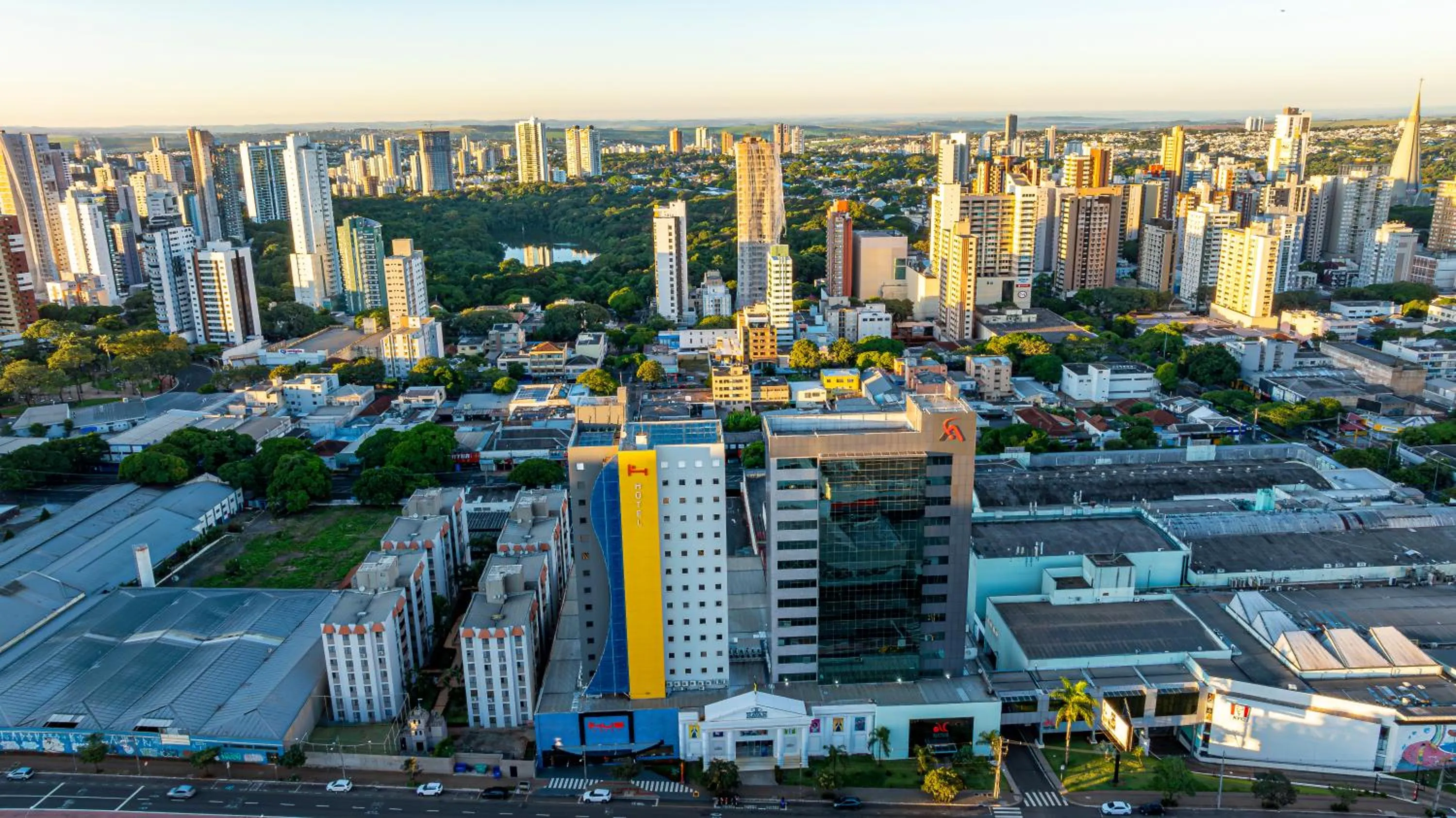 City view in HUS Hotel MARINGA