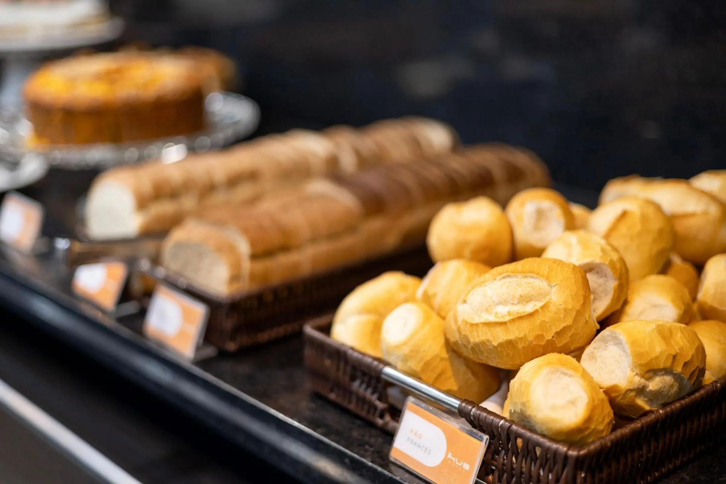 Buffet breakfast in HUS Hotel MARINGA