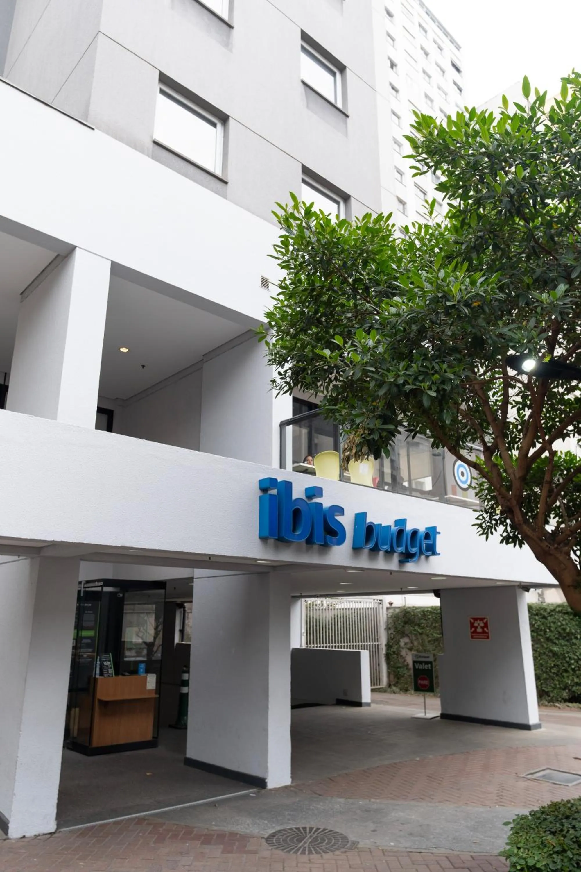 Facade/entrance in ibis budget SP Frei Caneca