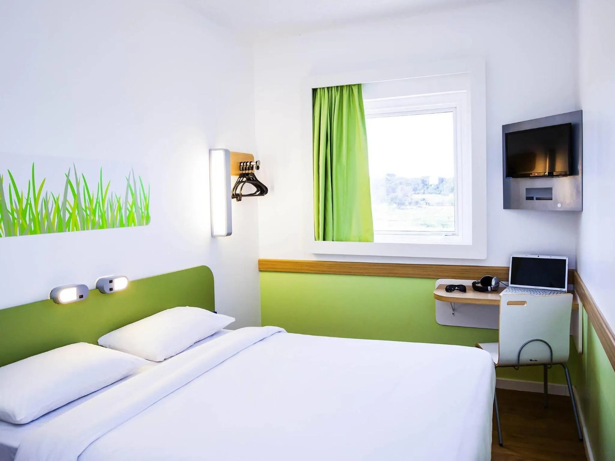 Bedroom, Bed in ibis budget Campo Grande