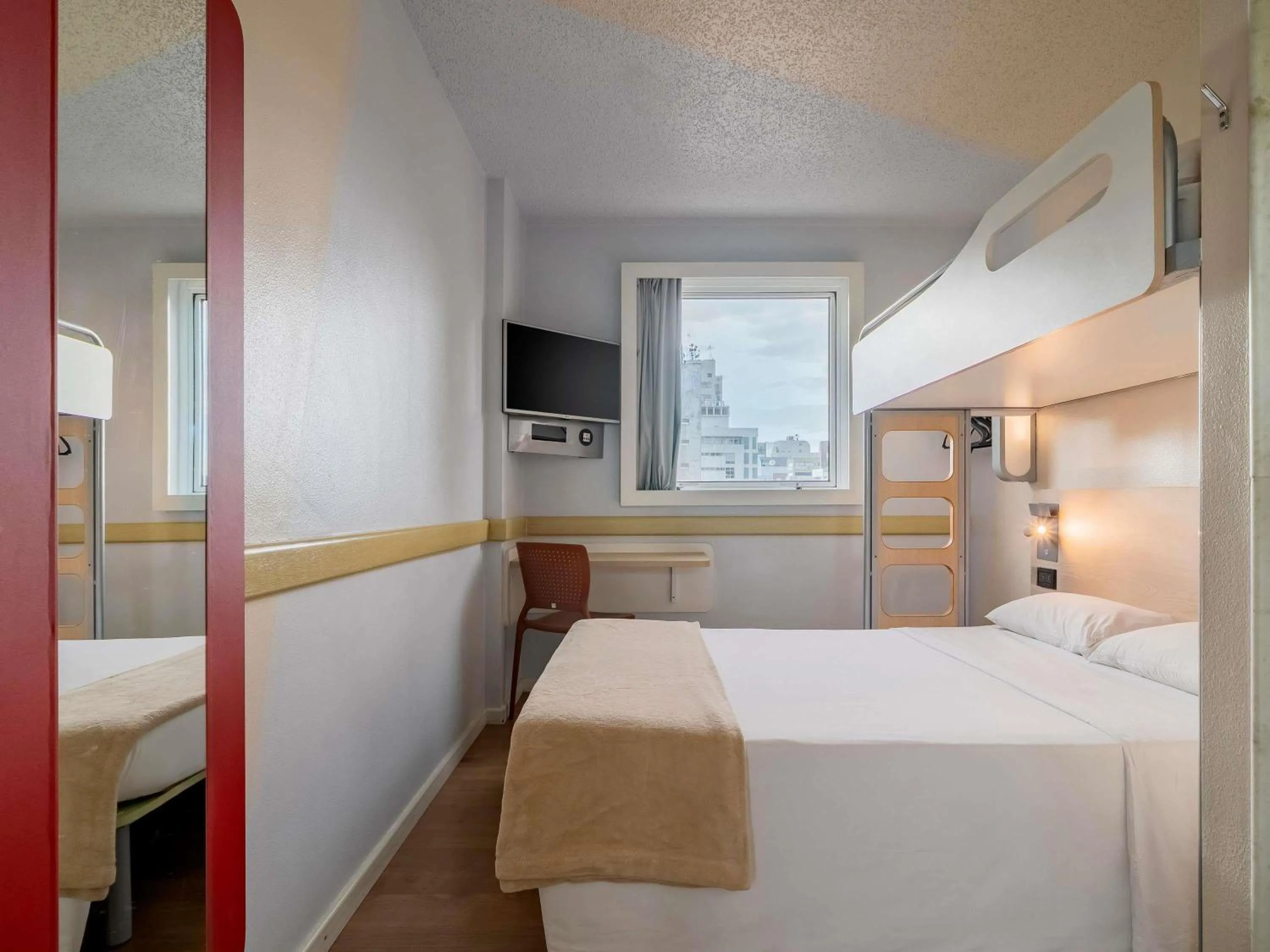 Bedroom, Bed in ibis budget Sao Paulo Paulista