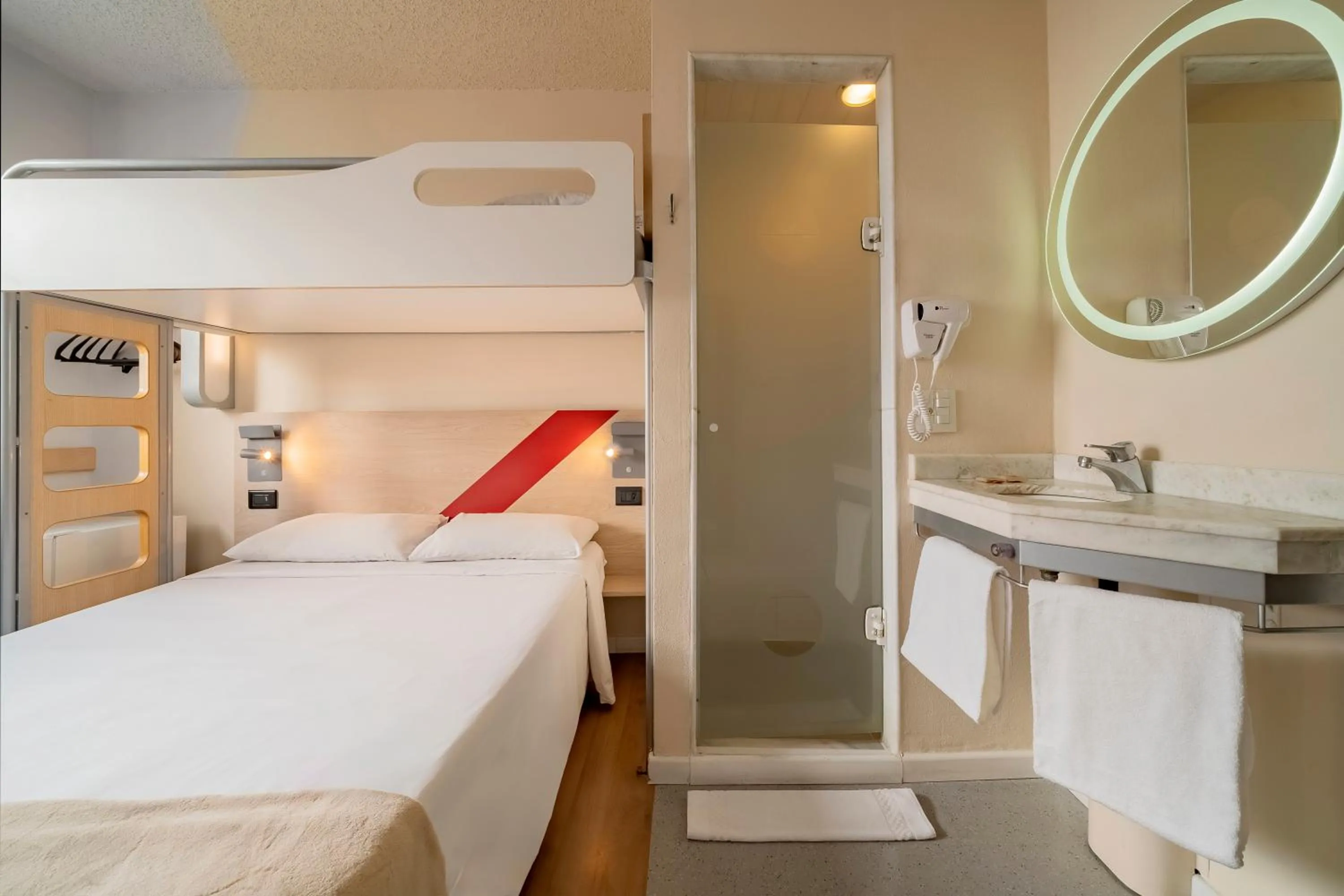 Bedroom, Bed in ibis budget Sao Paulo Paulista