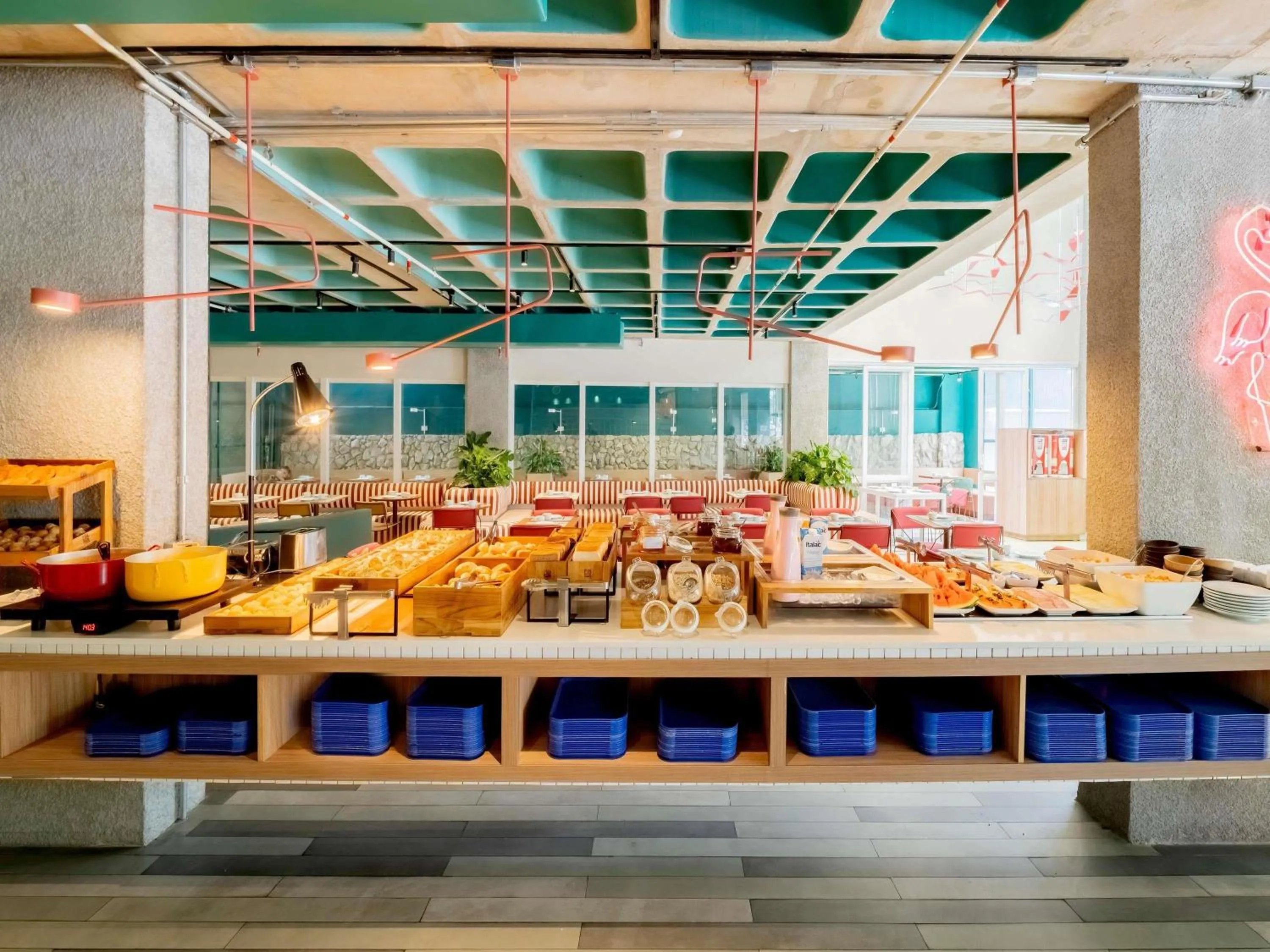 Restaurant/places to eat in ibis budget Sao Paulo Paulista