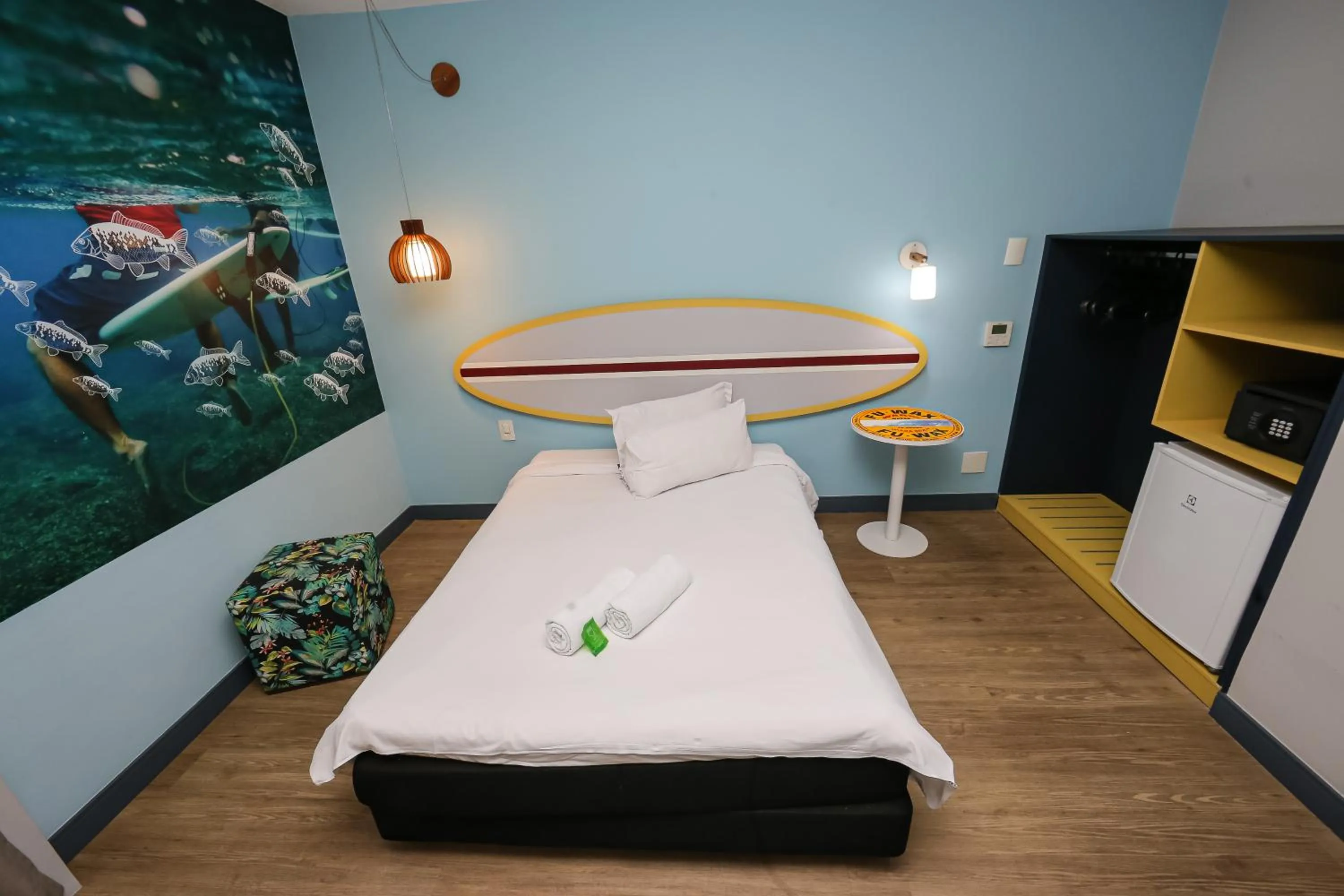 Bedroom, Bed in Delphin Surf Hotel