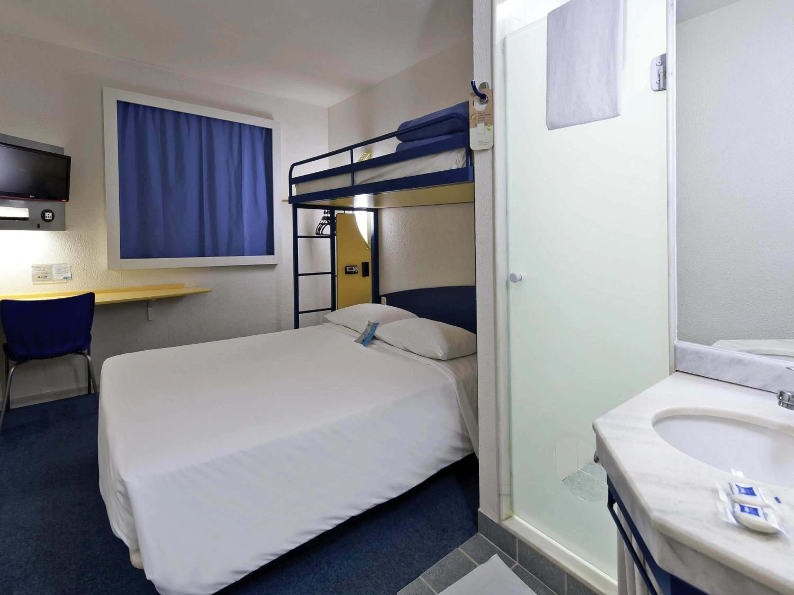 Bedroom, Bed in ibis budget Sao Paulo Morumbi