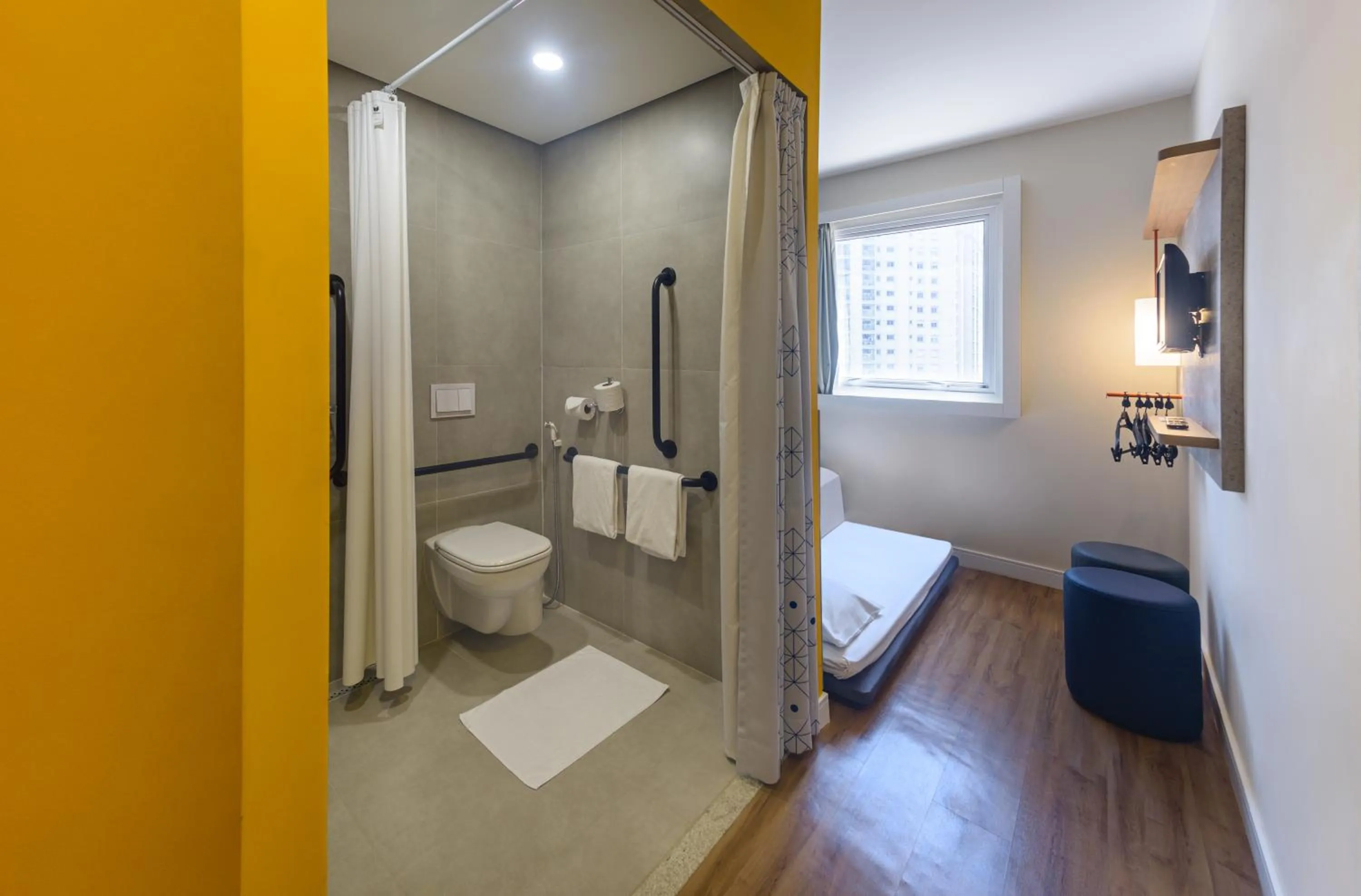 Bathroom in ibis budget Sao Paulo Morumbi