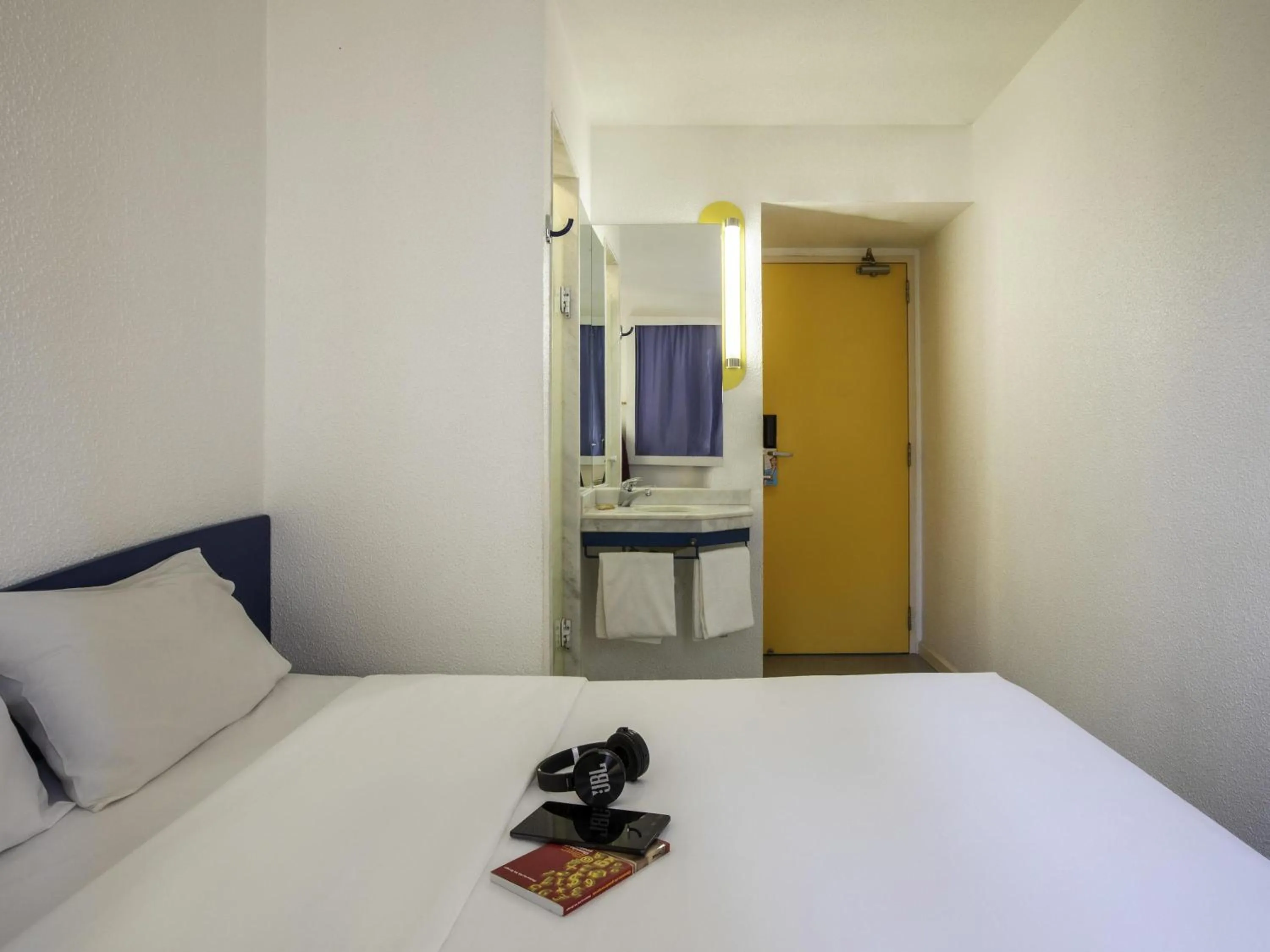 Bedroom, Bed in ibis budget Sao Paulo Morumbi