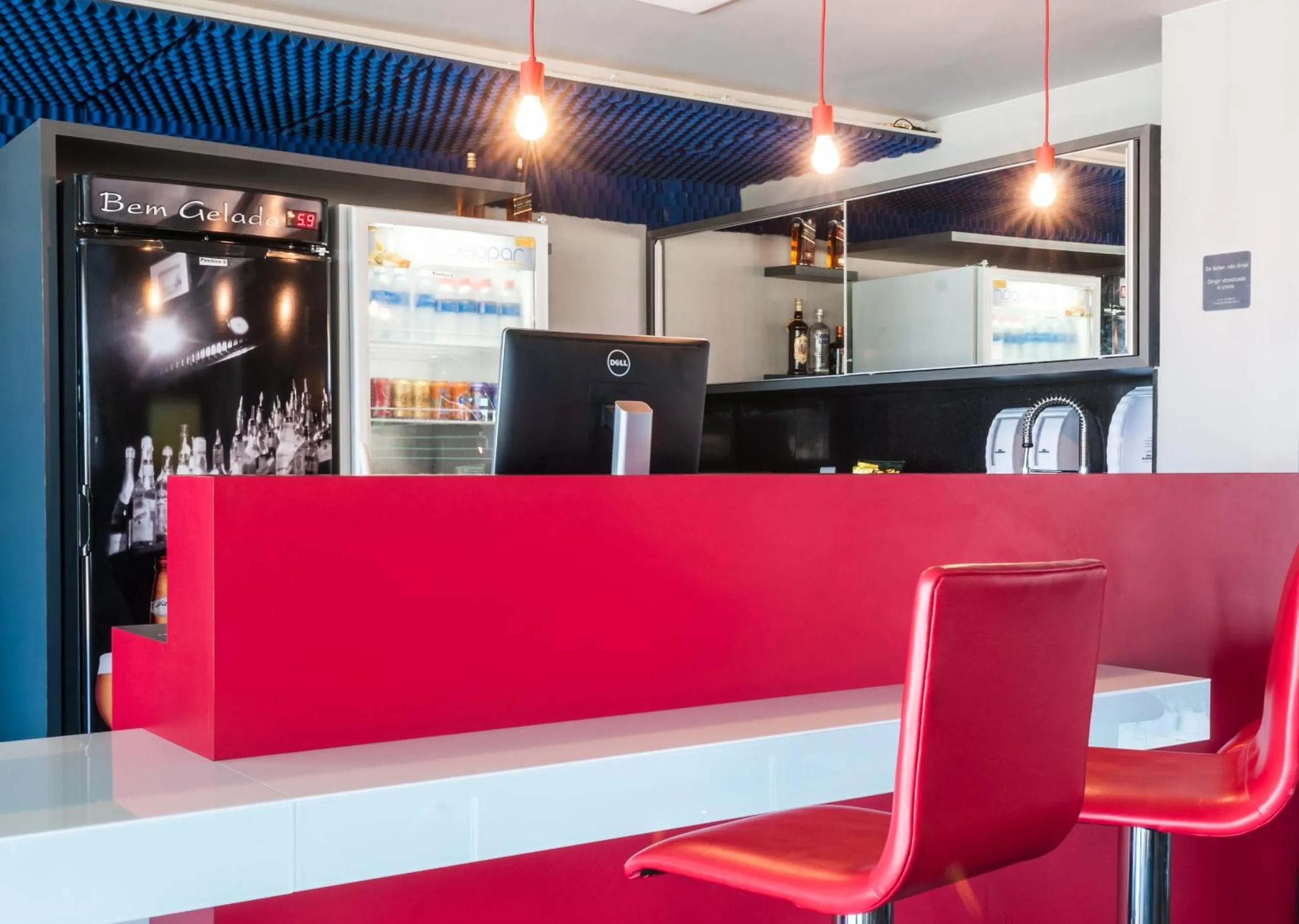Lounge or bar in ibis Styles Sao Mateus