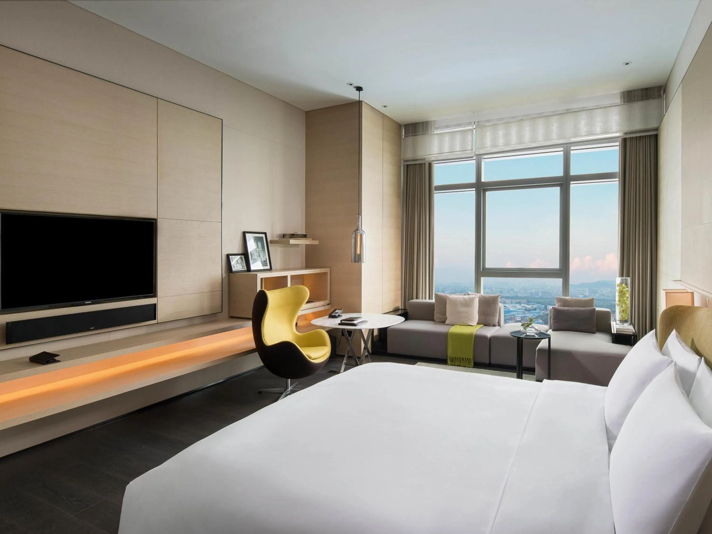 Bedroom, Bed in Sofitel Foshan Shunde