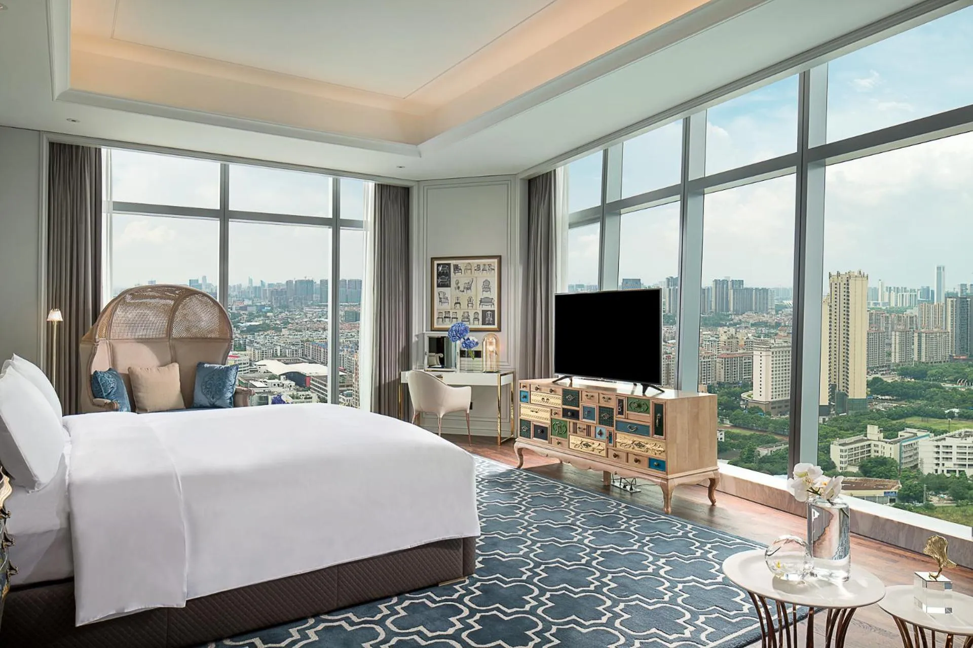 Bedroom, Bed in Sofitel Foshan Shunde