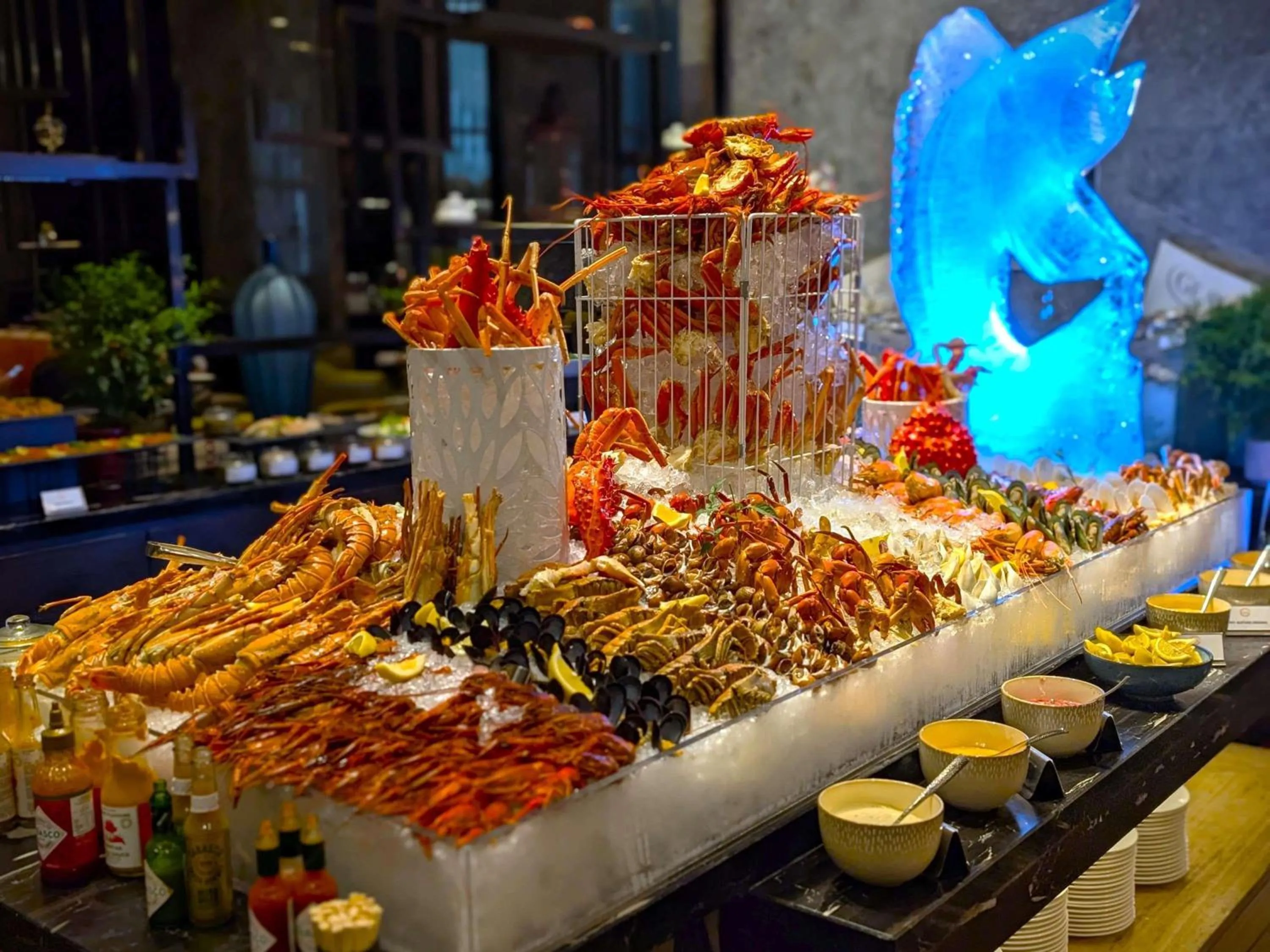 Restaurant/places to eat in Sofitel Kuala Lumpur Damansara