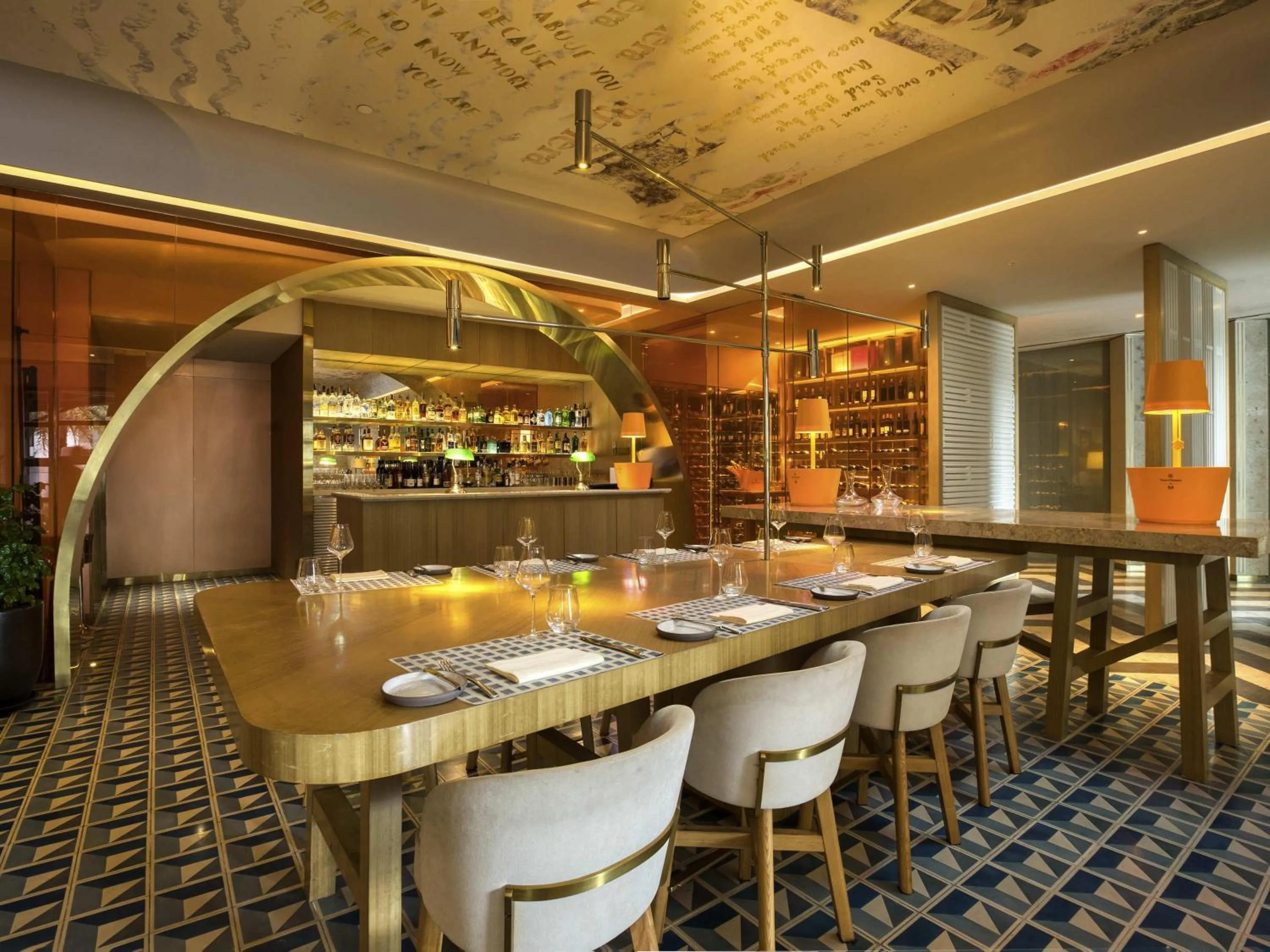 Restaurant/places to eat in Sofitel Kuala Lumpur Damansara