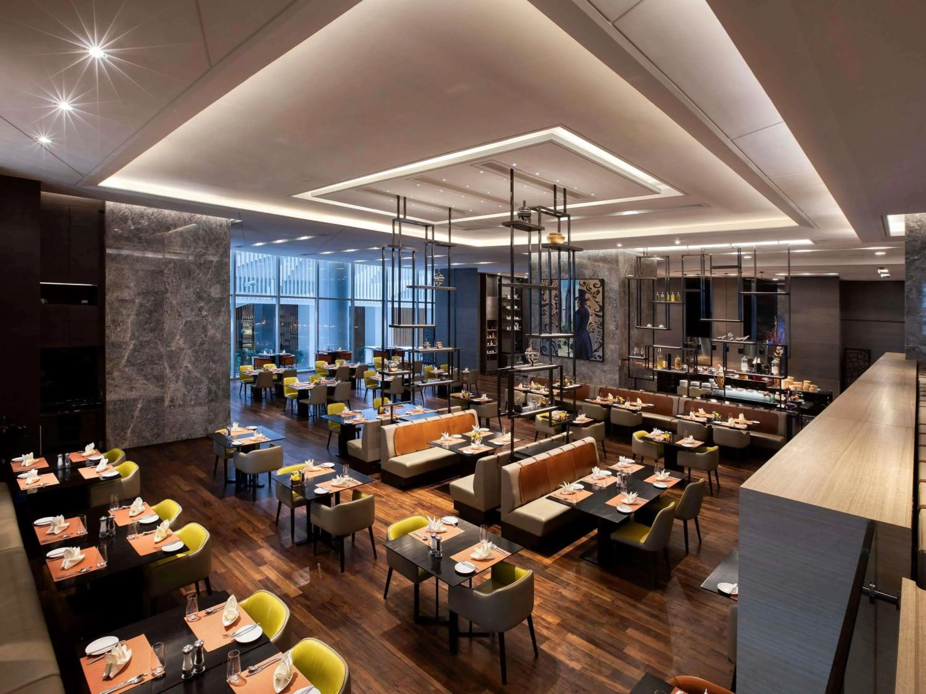 Restaurant/places to eat in Sofitel Kuala Lumpur Damansara