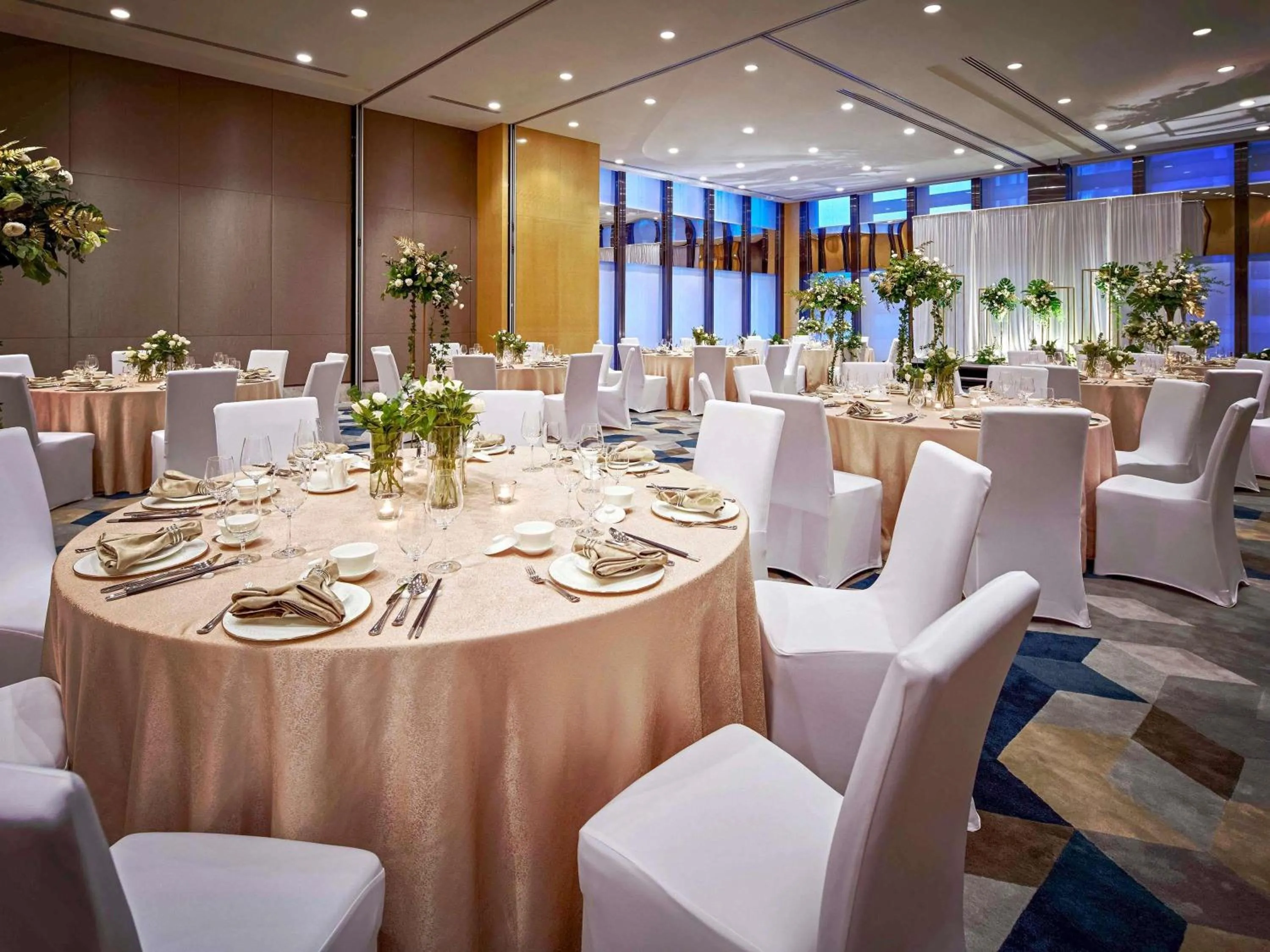 wedding in Sofitel Singapore City Centre