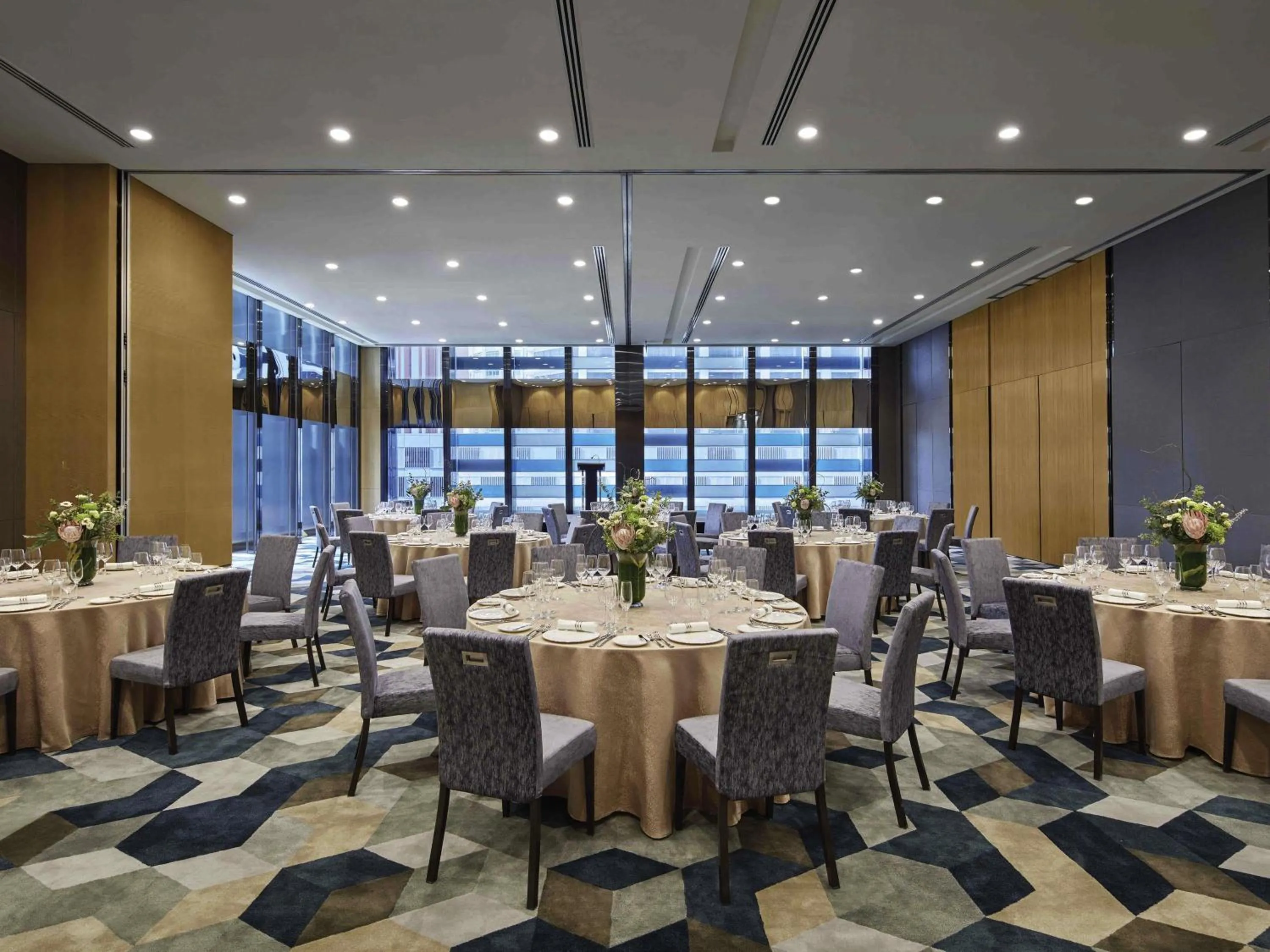 Meeting/conference room in Sofitel Singapore City Centre