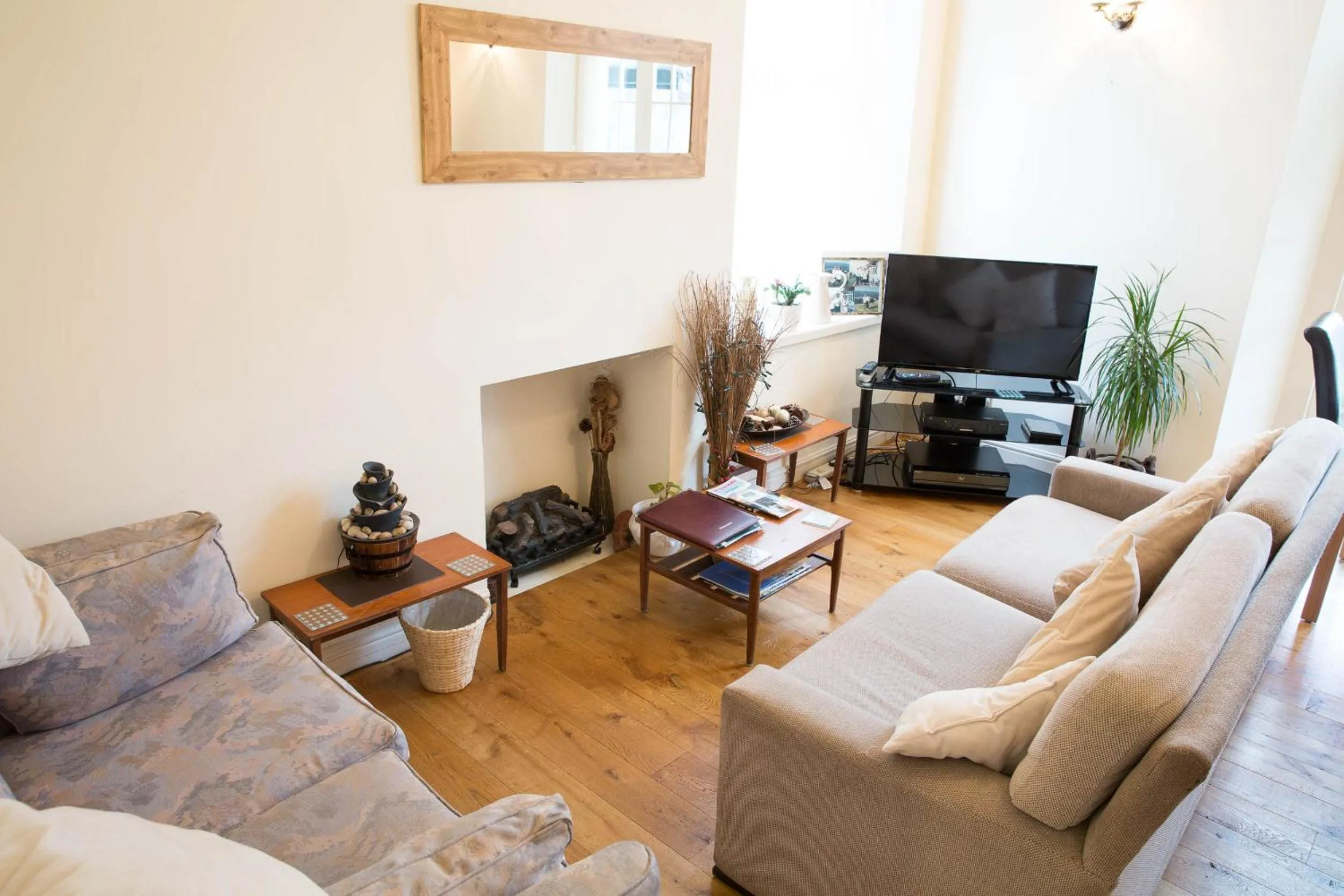 Living room in Llwyn Onn Guest House