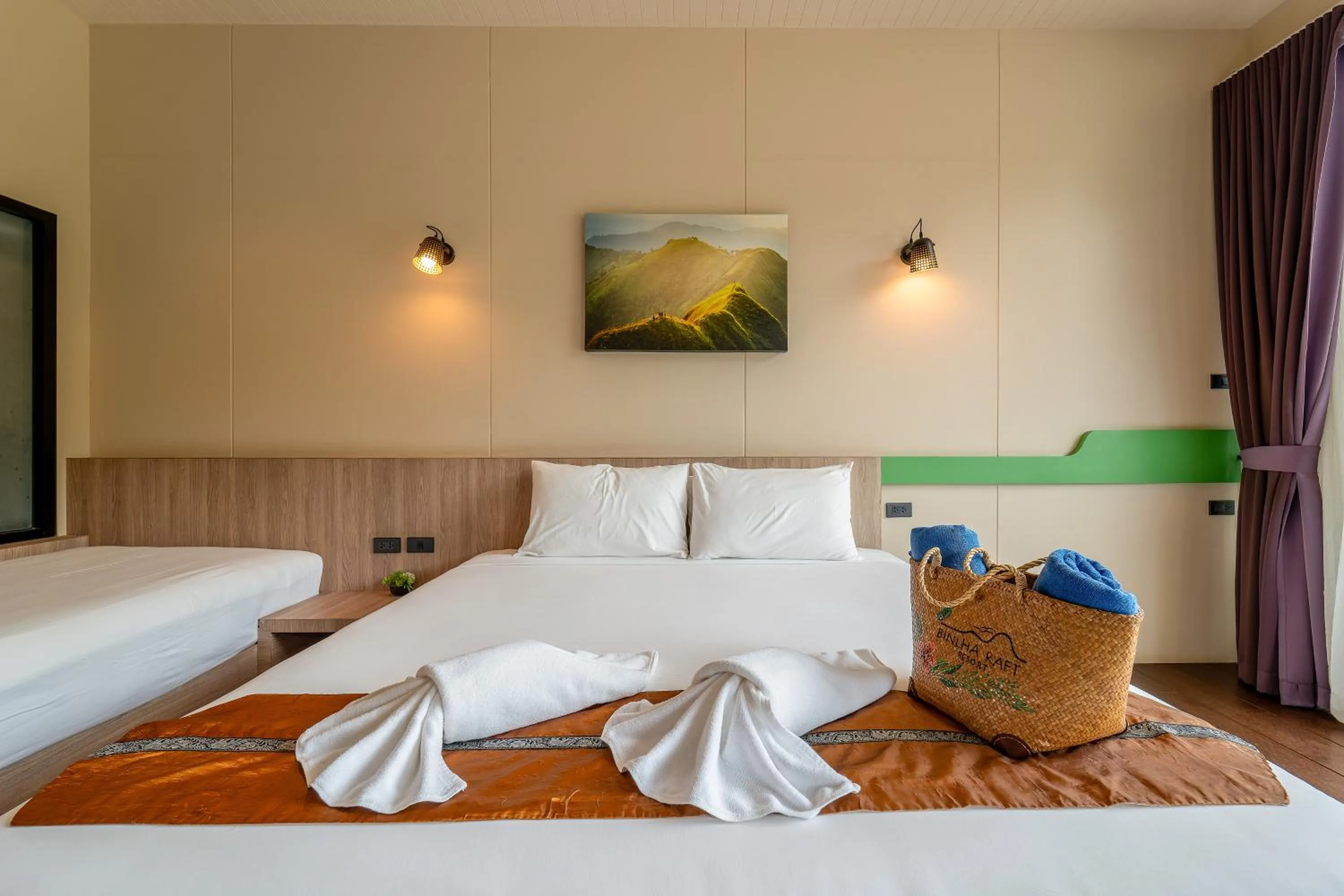 Bed in Binlha Raft Resort