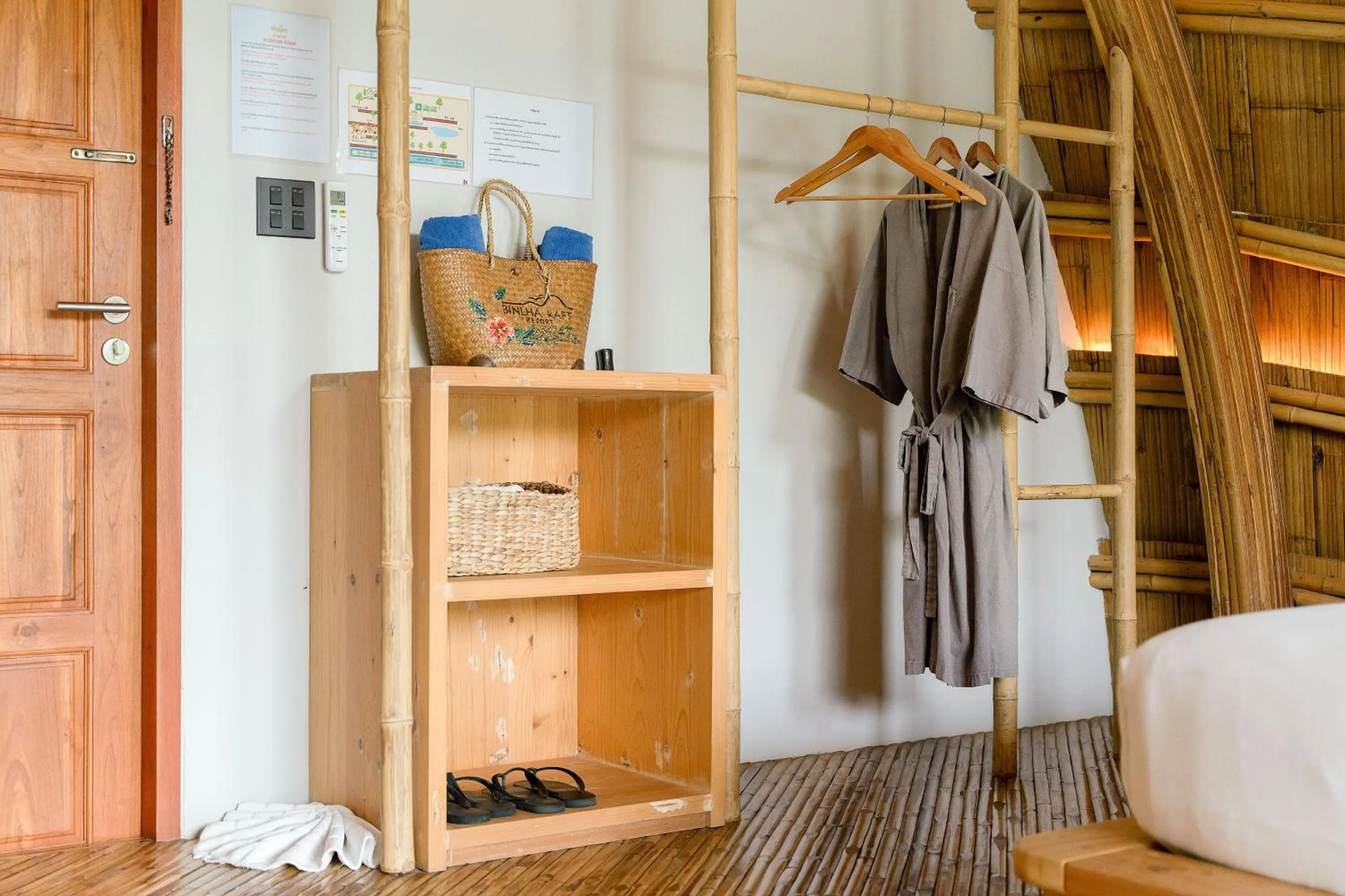 towels in Binlha Raft Resort