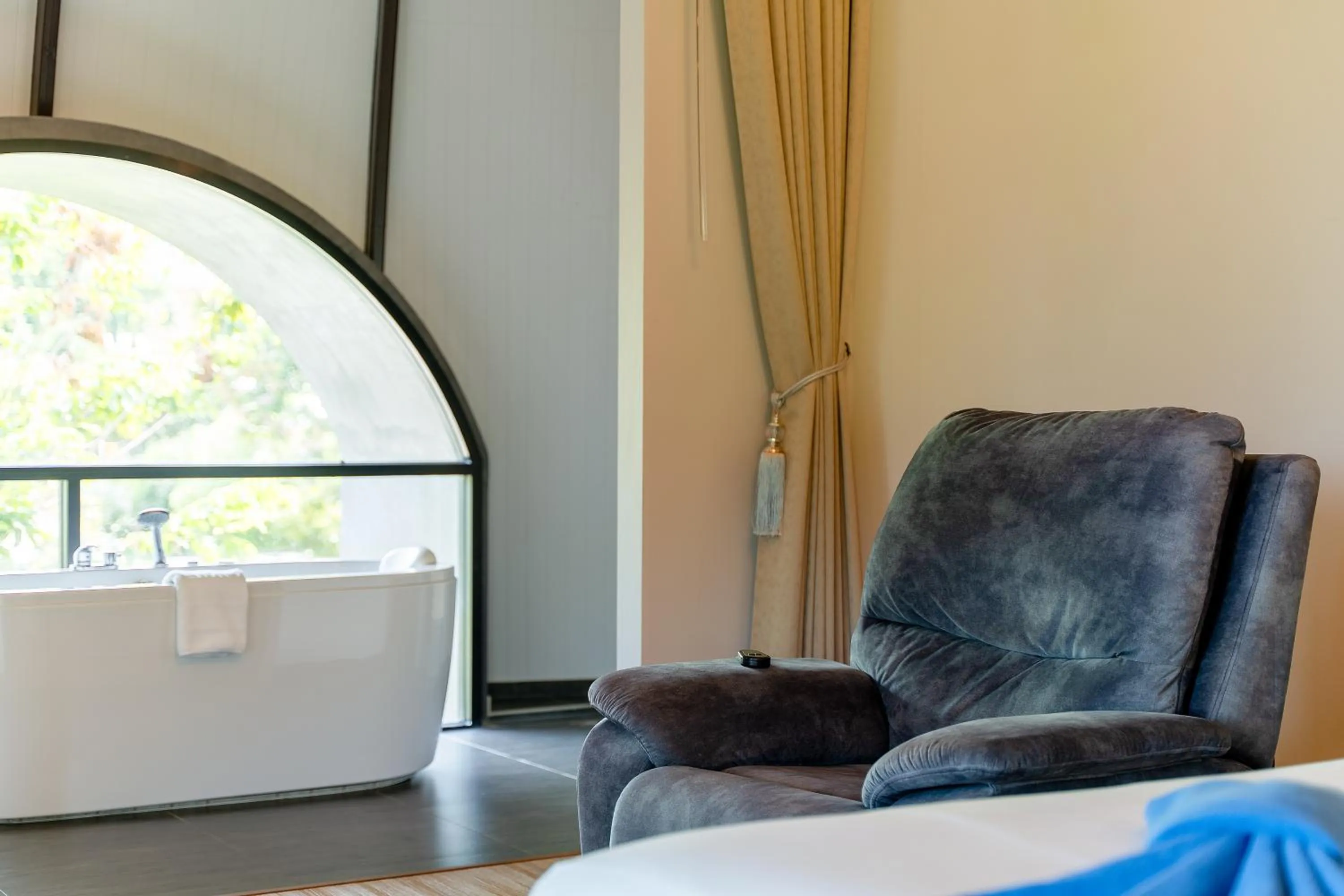 Seating area in Binlha Raft Resort