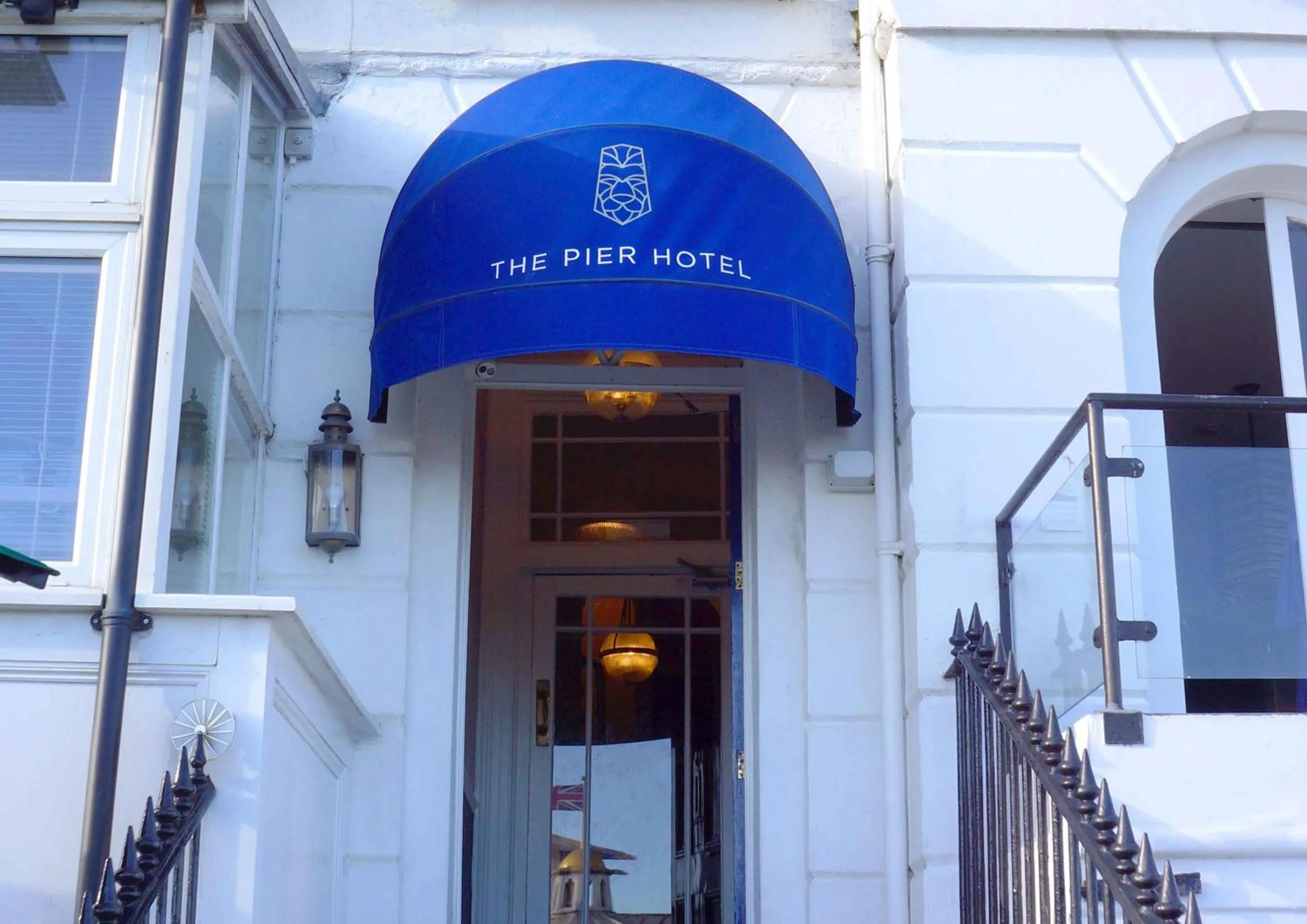 Facade/entrance in The Pier Hotel