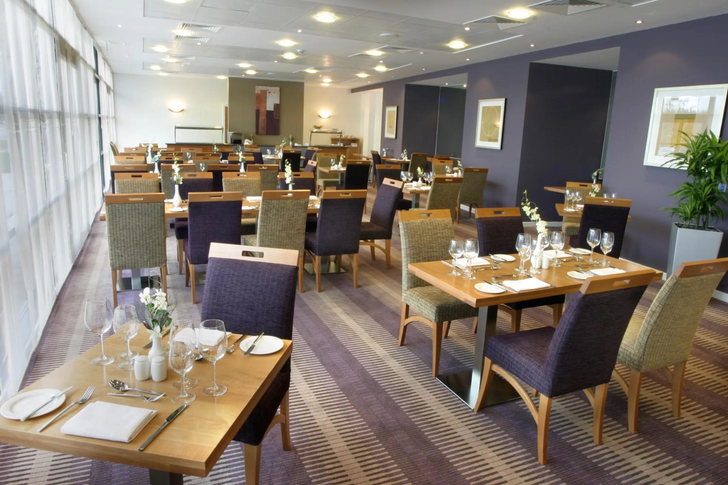 Restaurant/places to eat in Ramada Plaza Wrexham