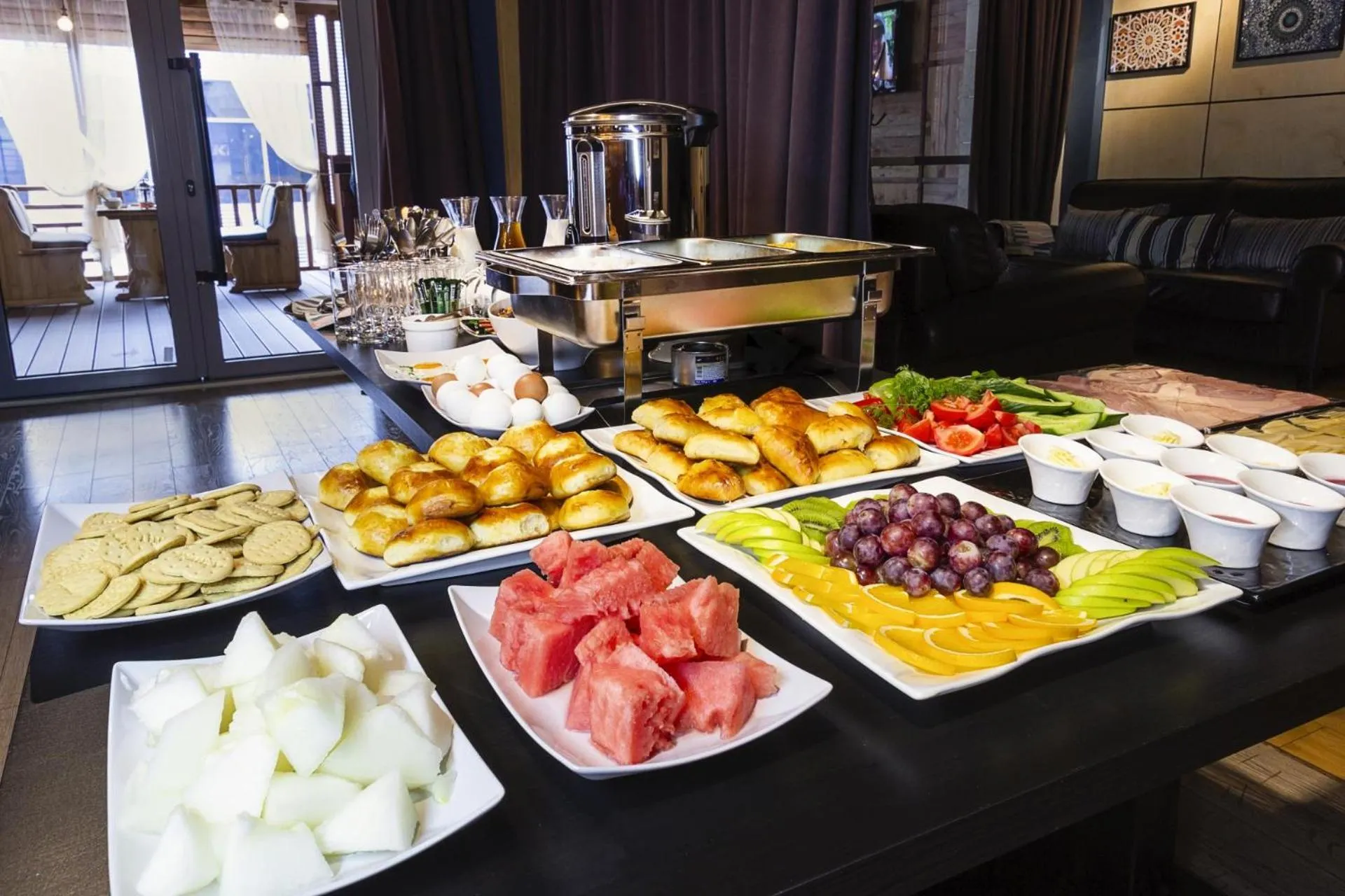 Breakfast in AYKUN Hotel by AG Hotels Group