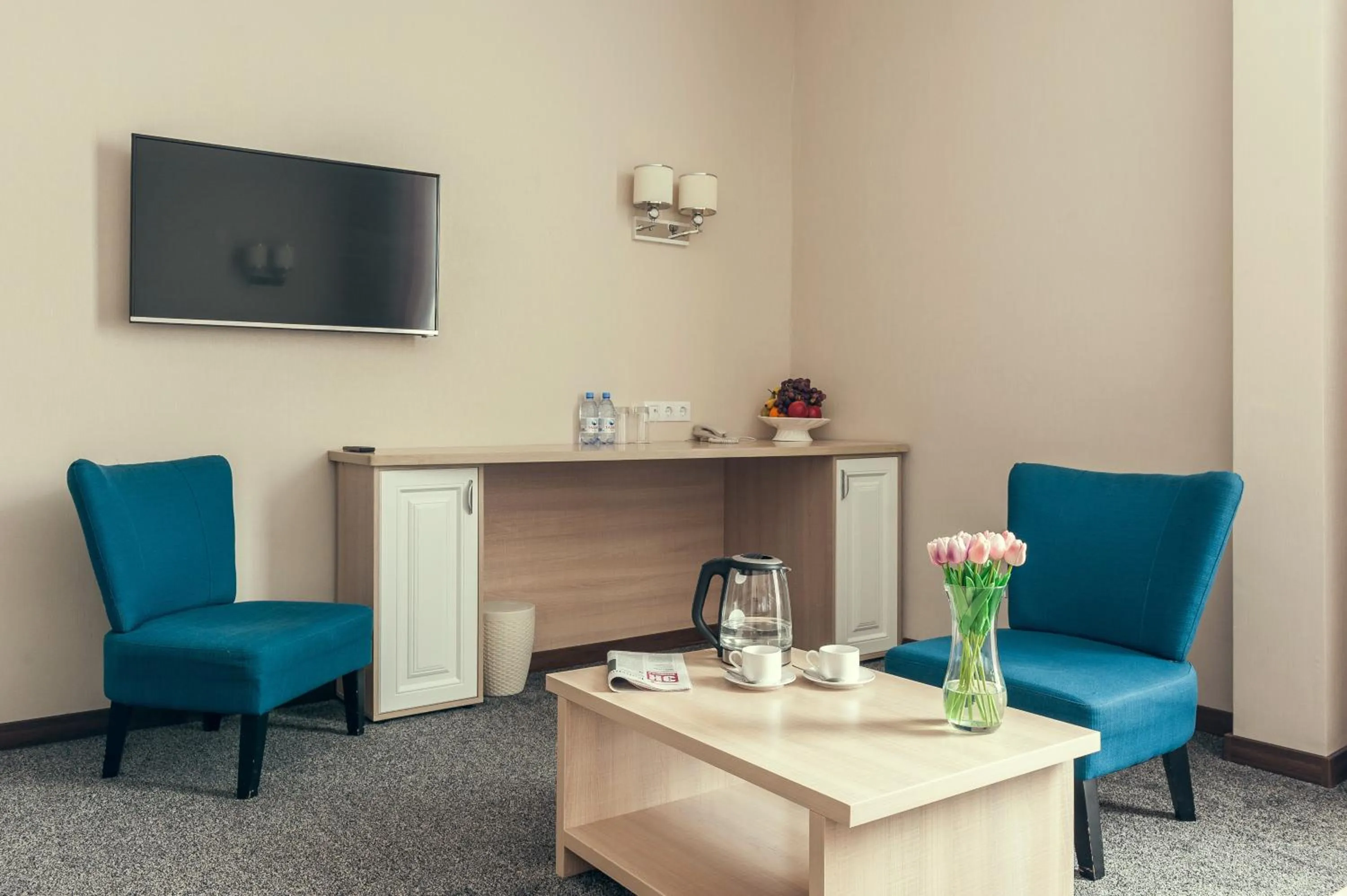 TV and multimedia in AYKUN Hotel by AG Hotels Group