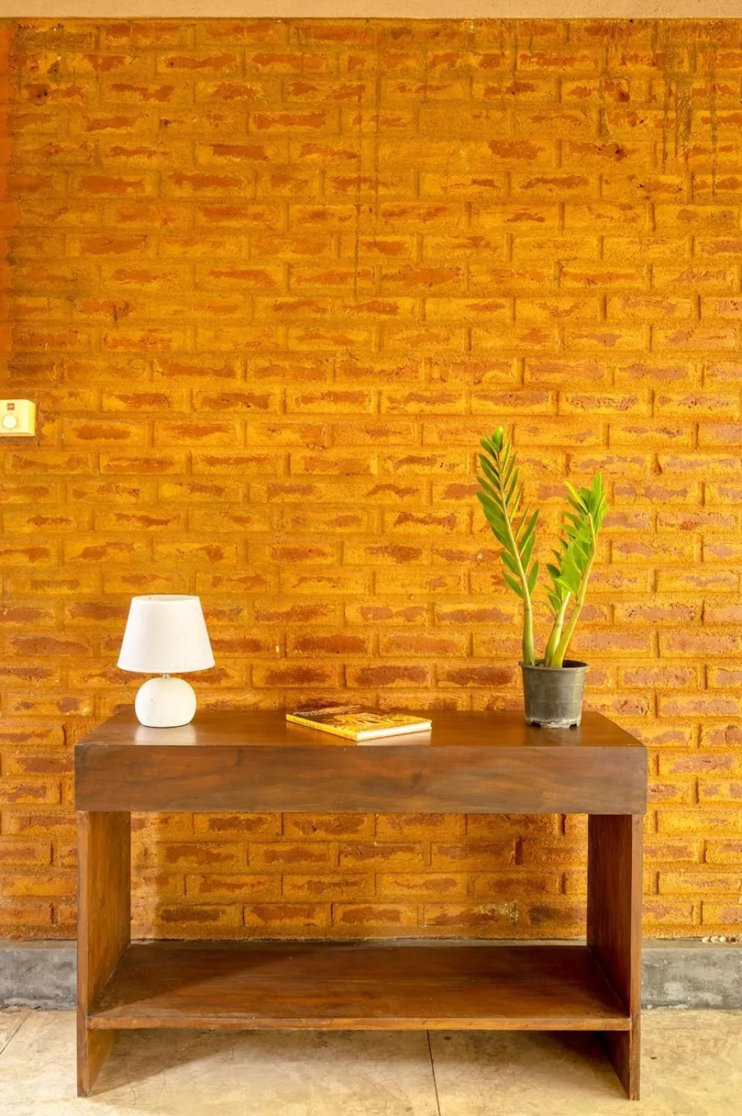 Seating area in Hide Yala