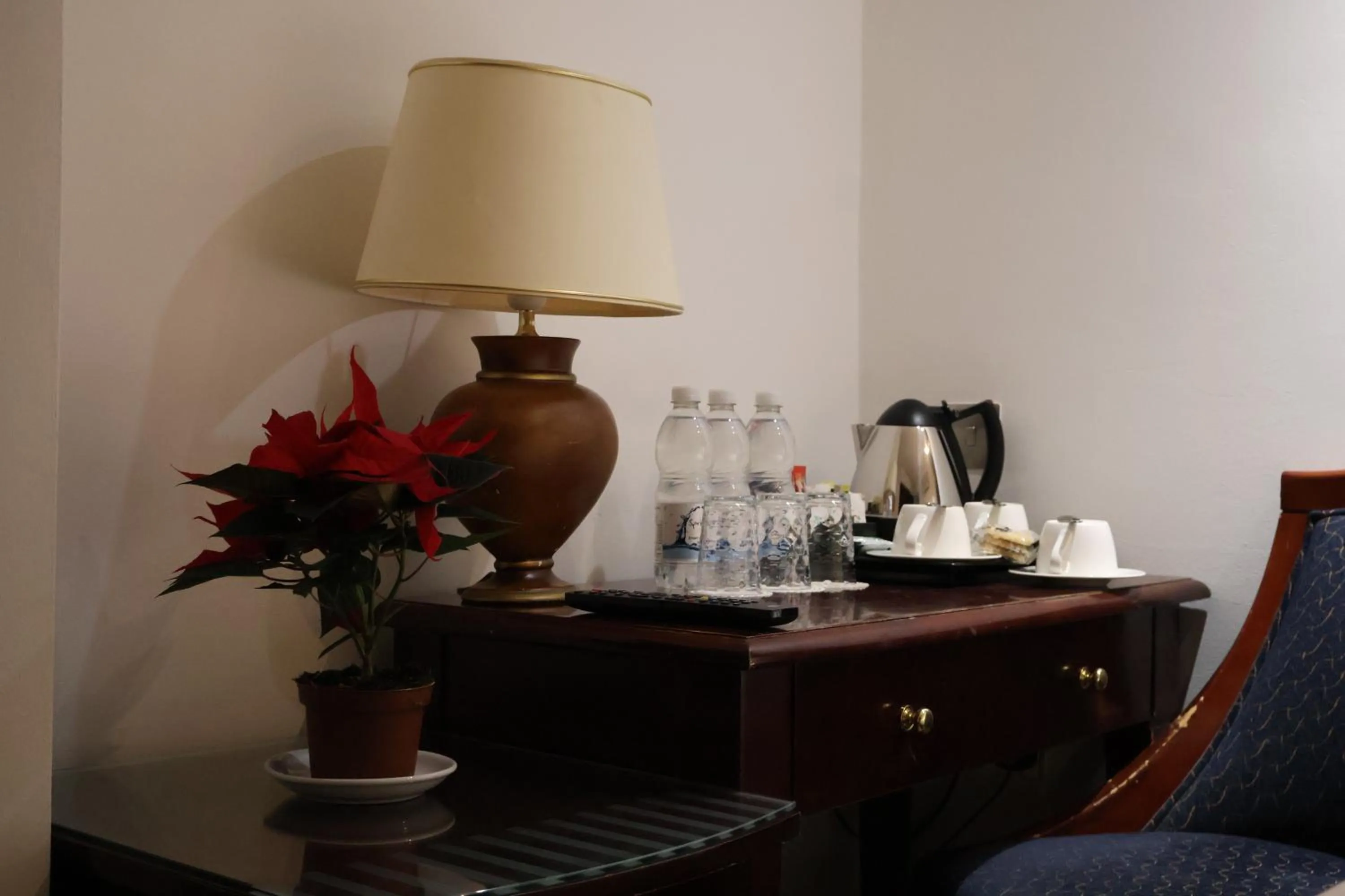 Coffee/tea facilities in Dreamtel London Kensington