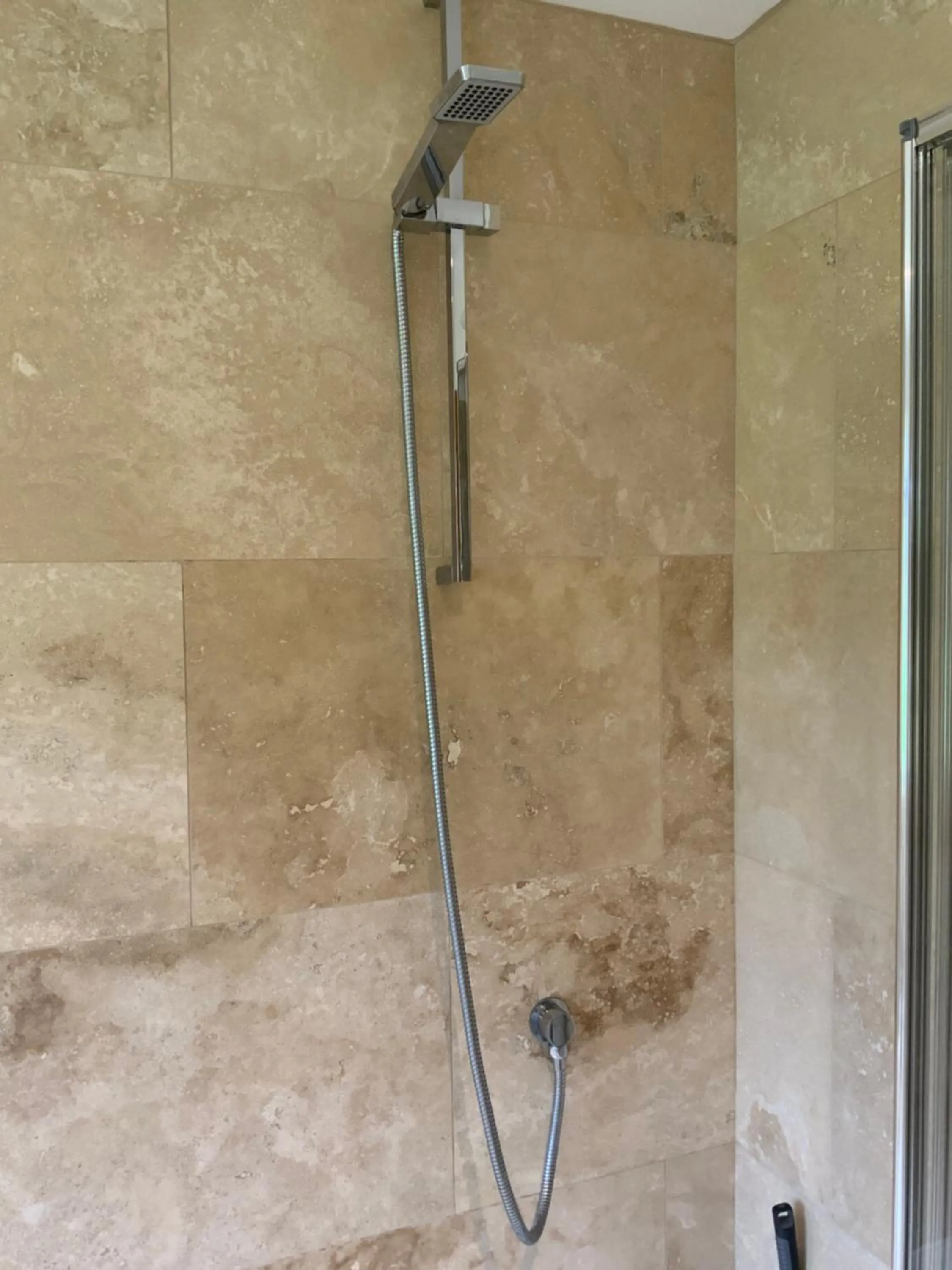 Bathroom in West Lodge B&B