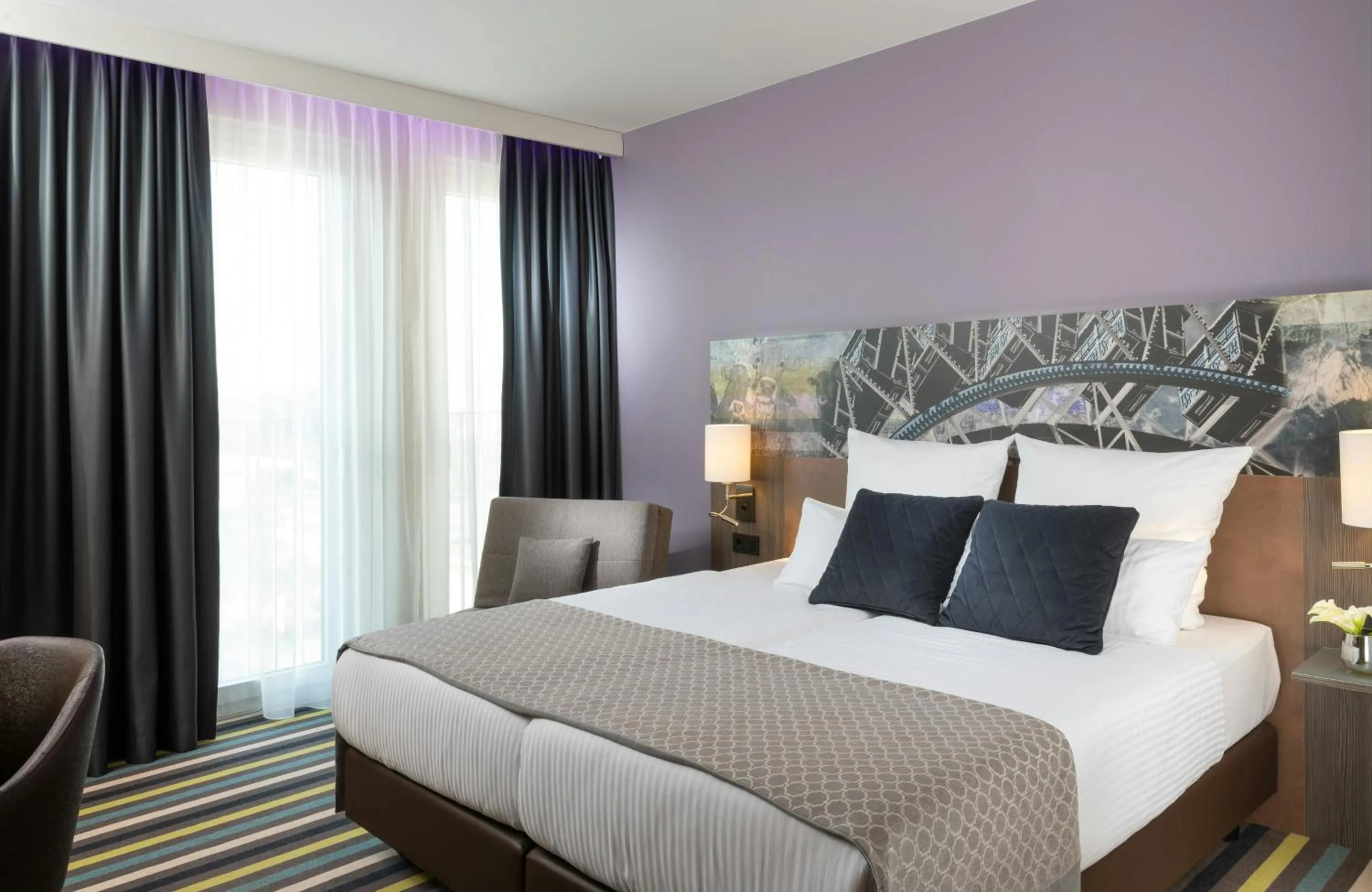 Bedroom, Bed in Leonardo Hotel Munich City East