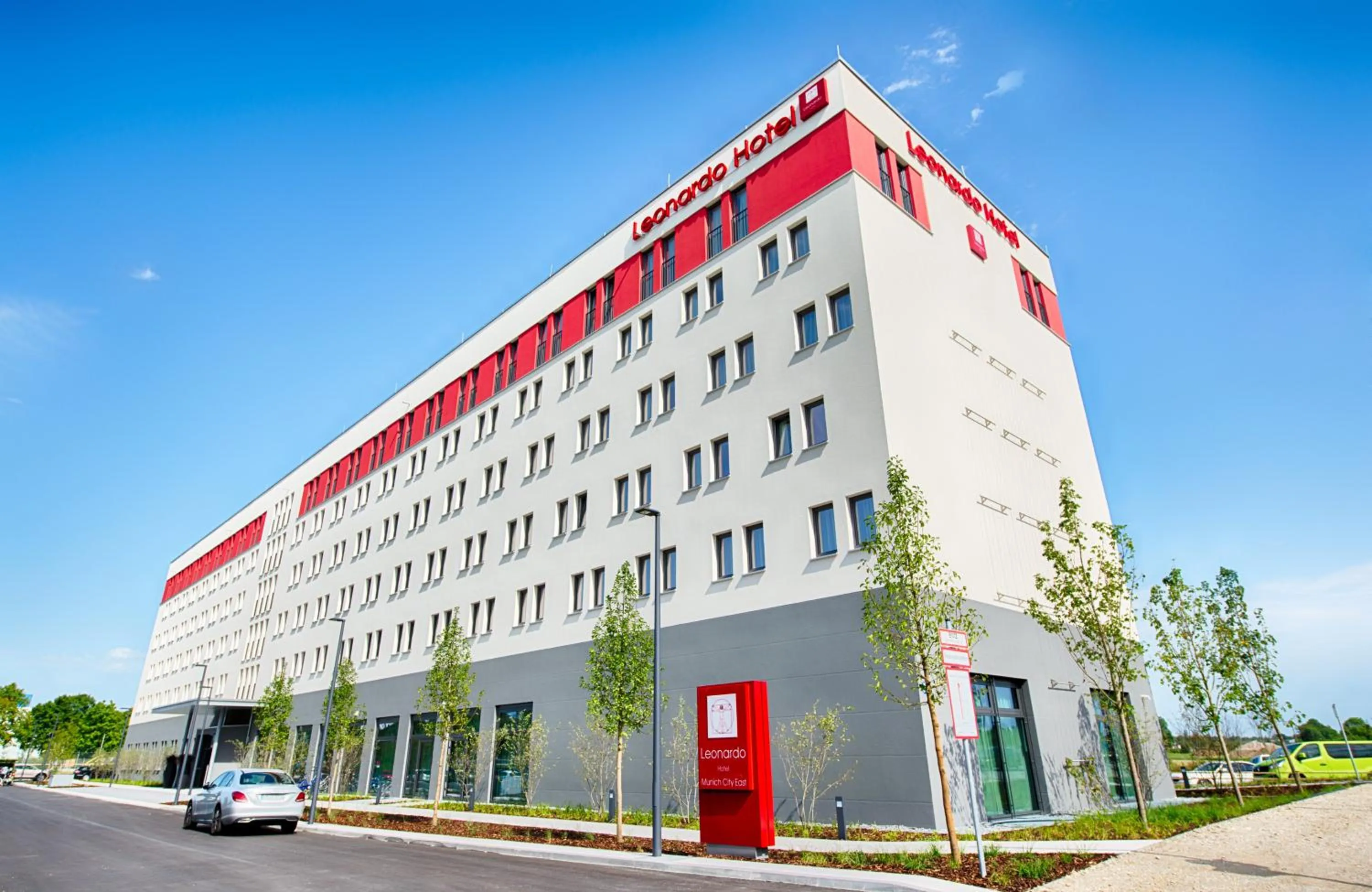 Property building in Leonardo Hotel Munich City East