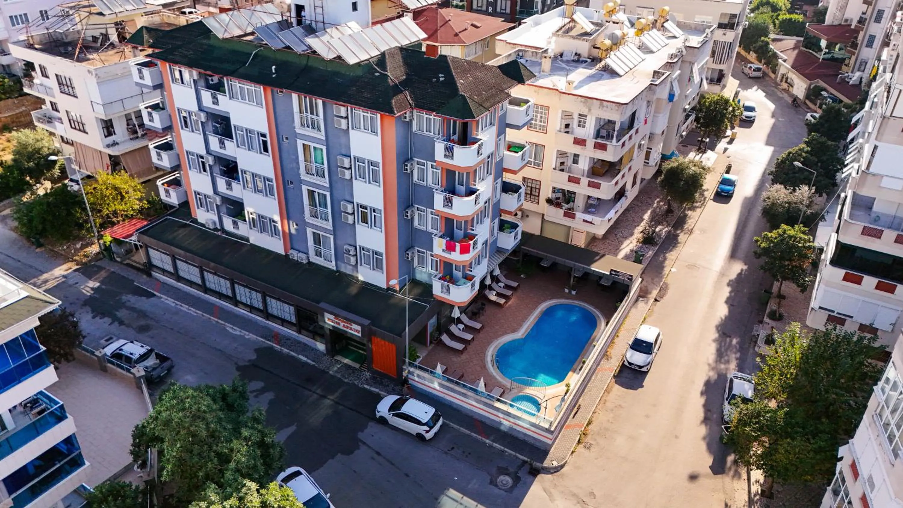 Property building in Cleopatra King Apart