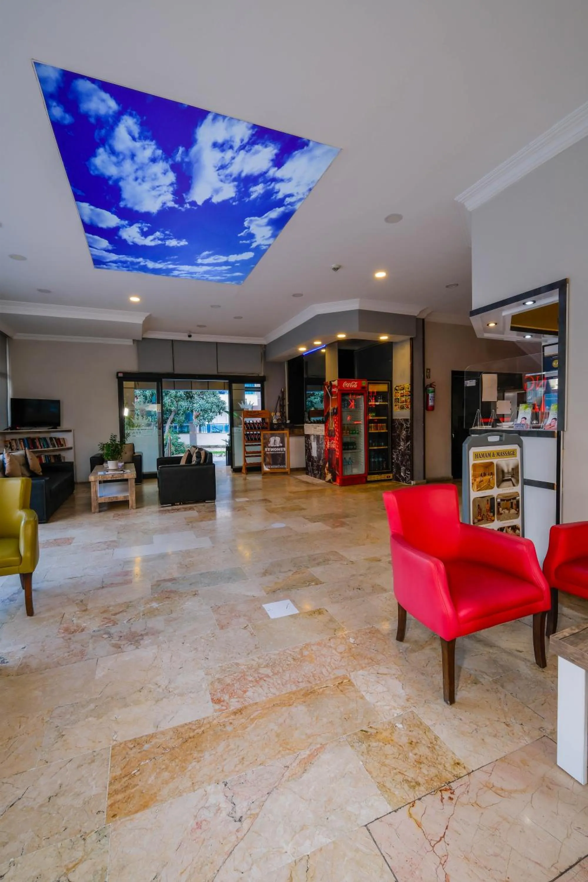 Lobby or reception in Cleopatra King Apart