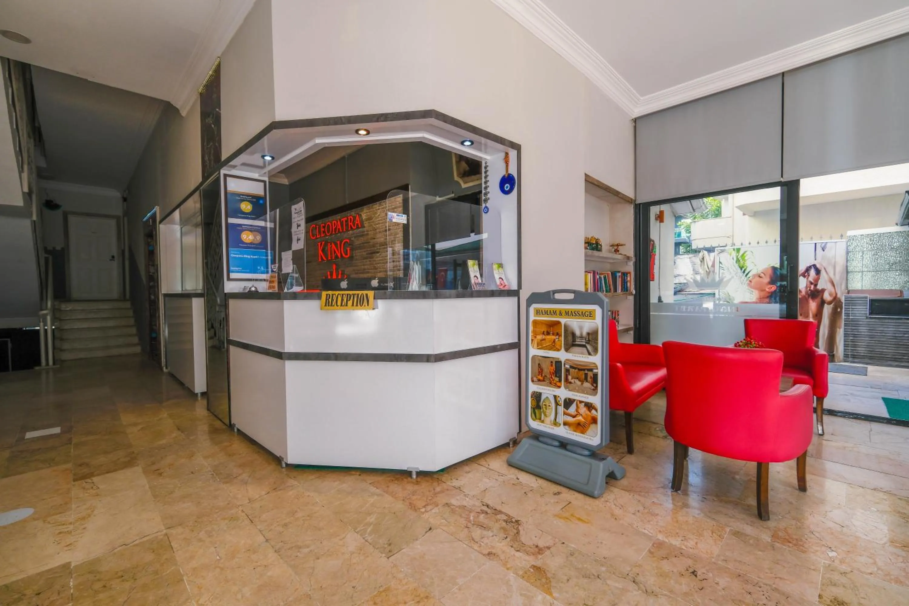 Lobby or reception in Cleopatra King Apart