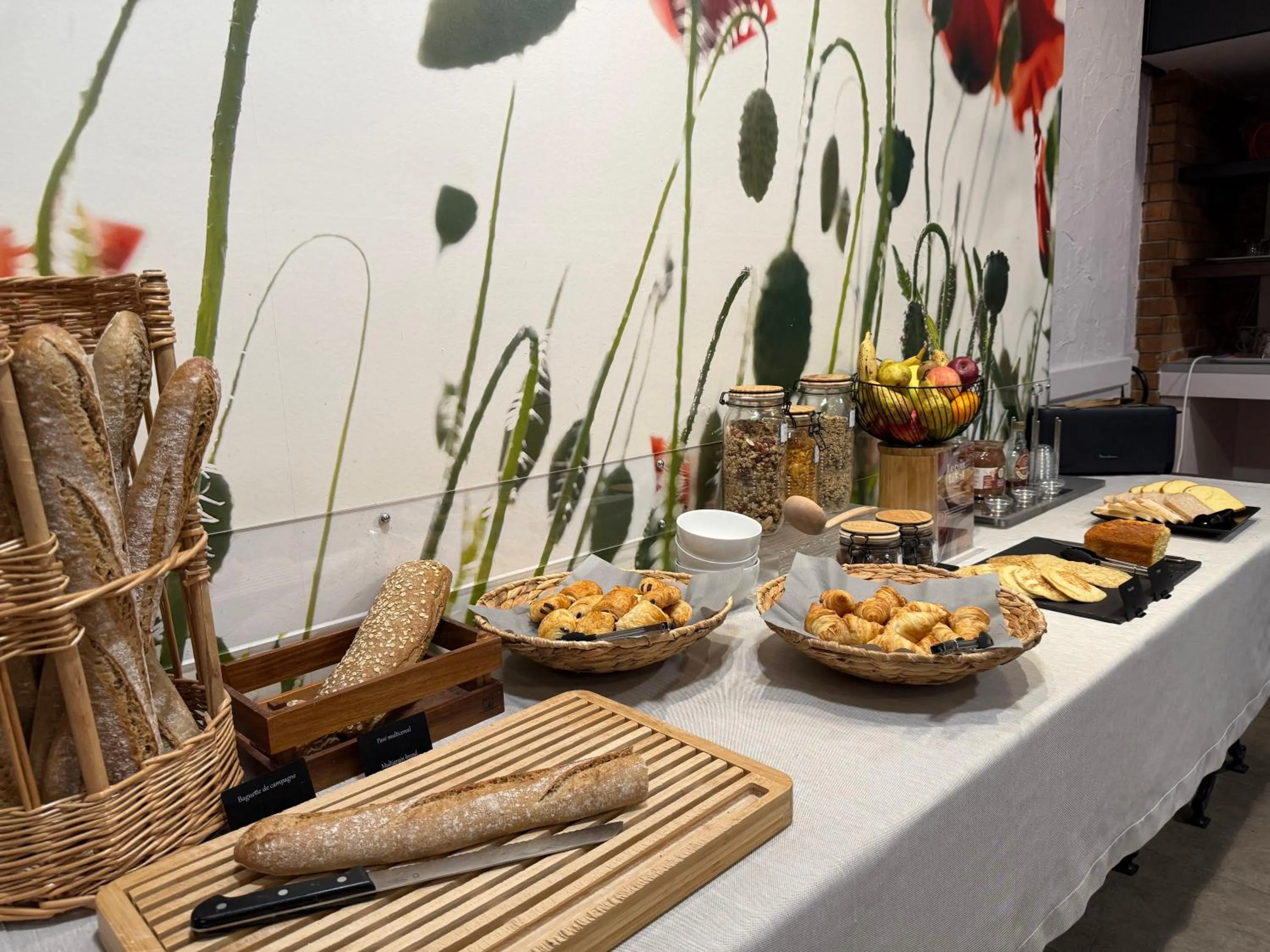 Buffet breakfast in Kyriad Rennes Sud - Cesson Chantepie