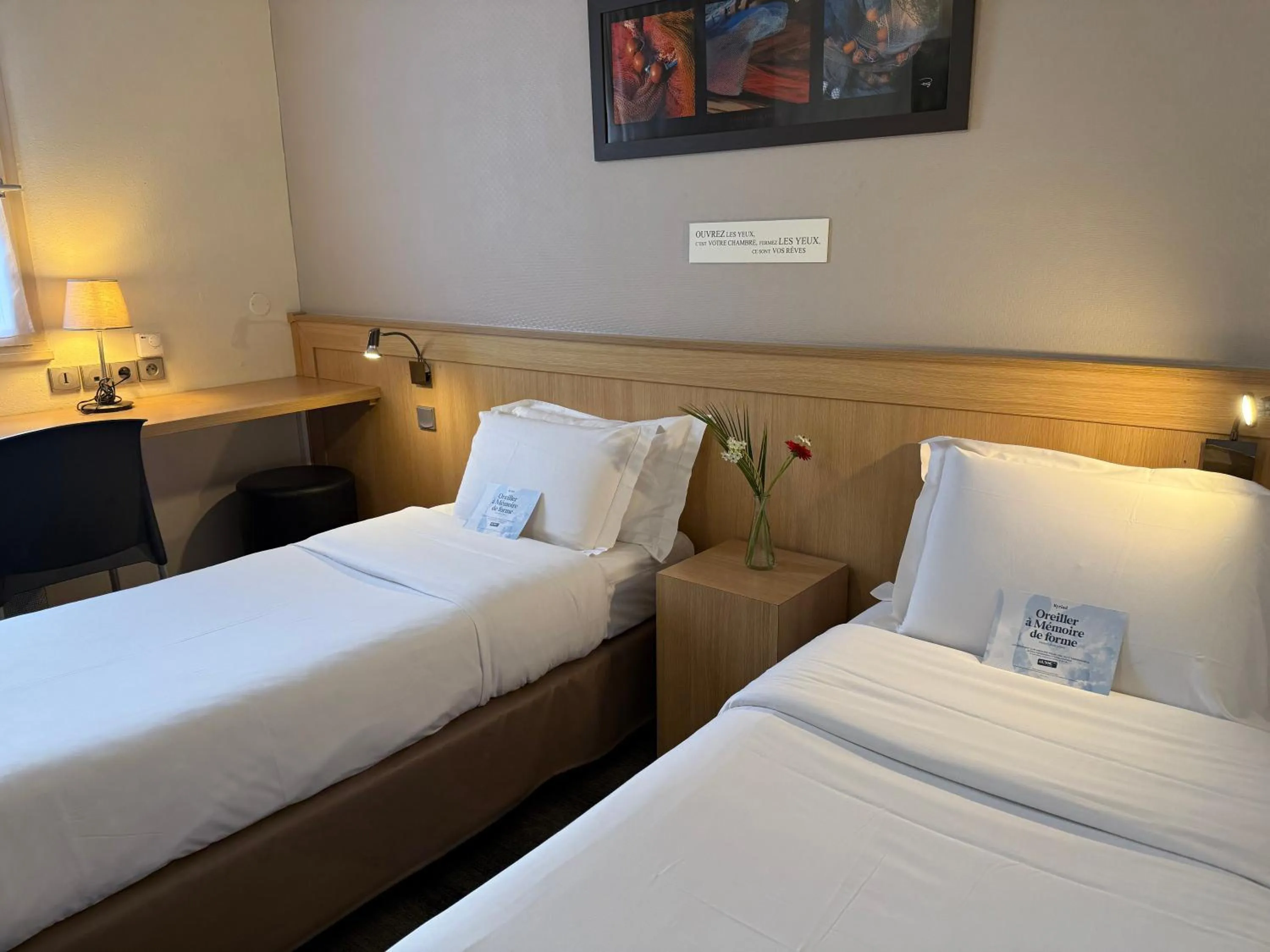 Bed in Kyriad Rennes Sud - Cesson Chantepie