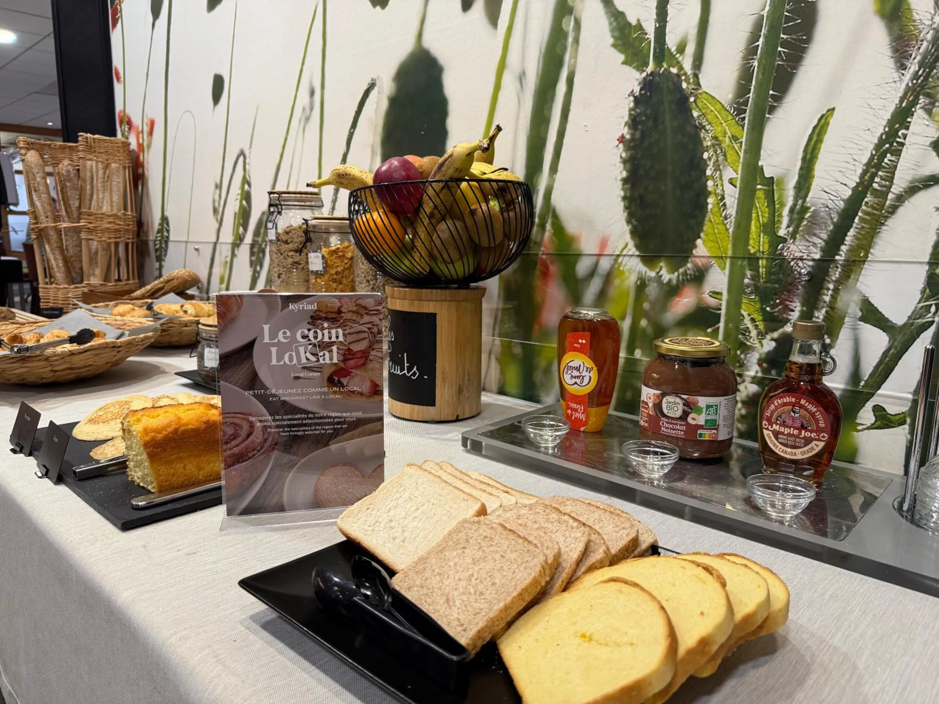 Breakfast in Kyriad Rennes Sud - Cesson Chantepie