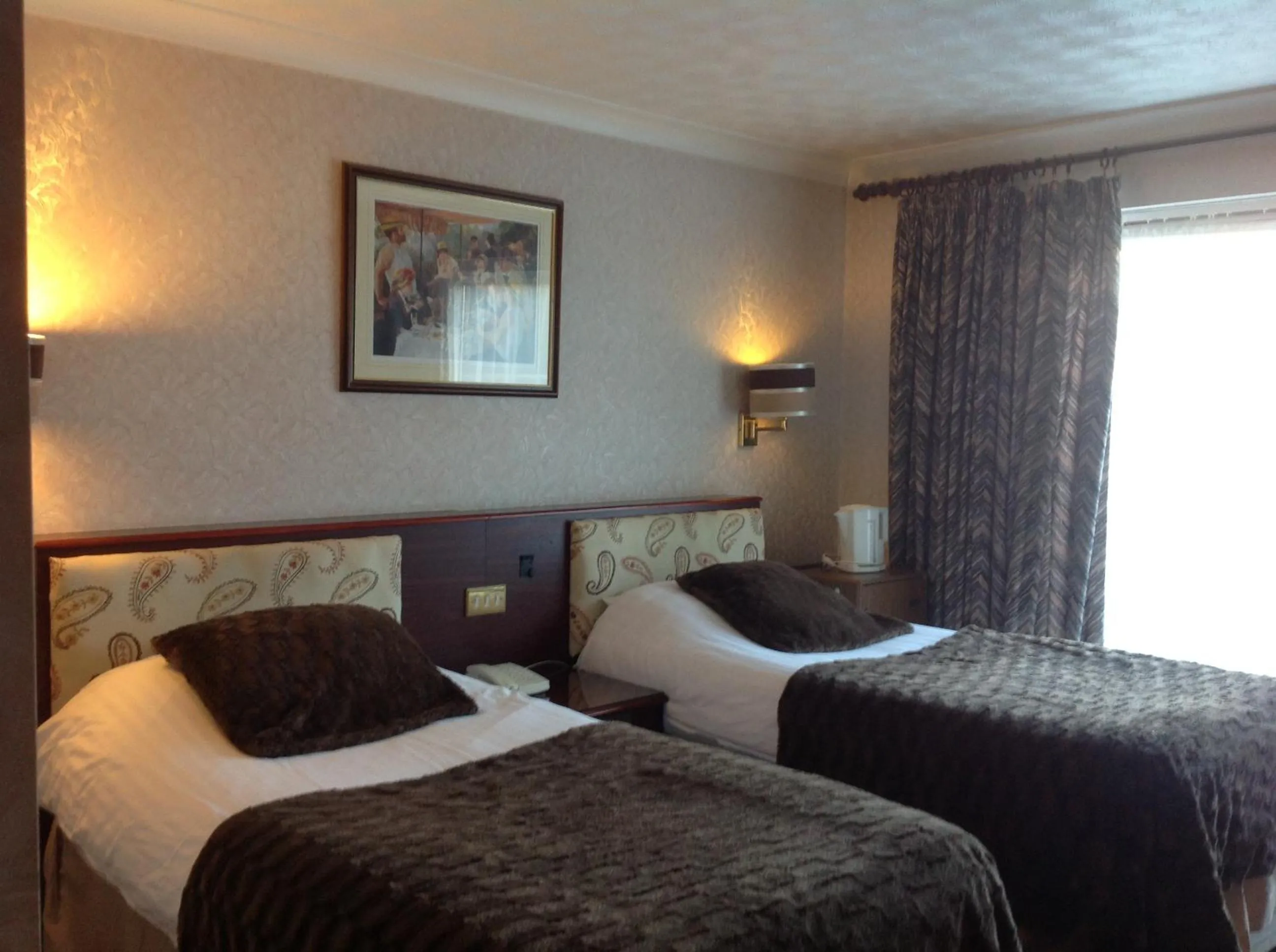 Bed in Balmoral Lodge Hotel