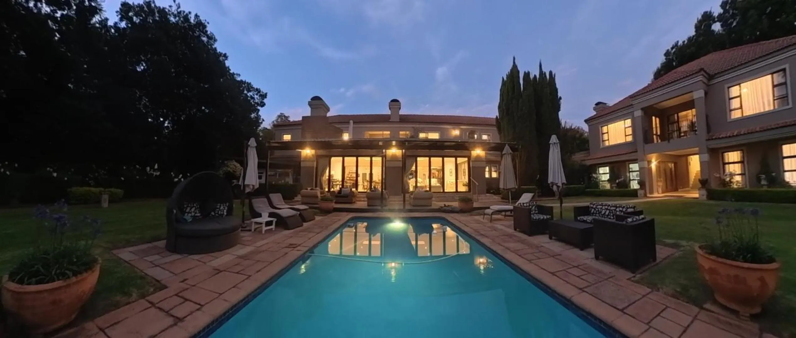 Property building in 58 On Hume