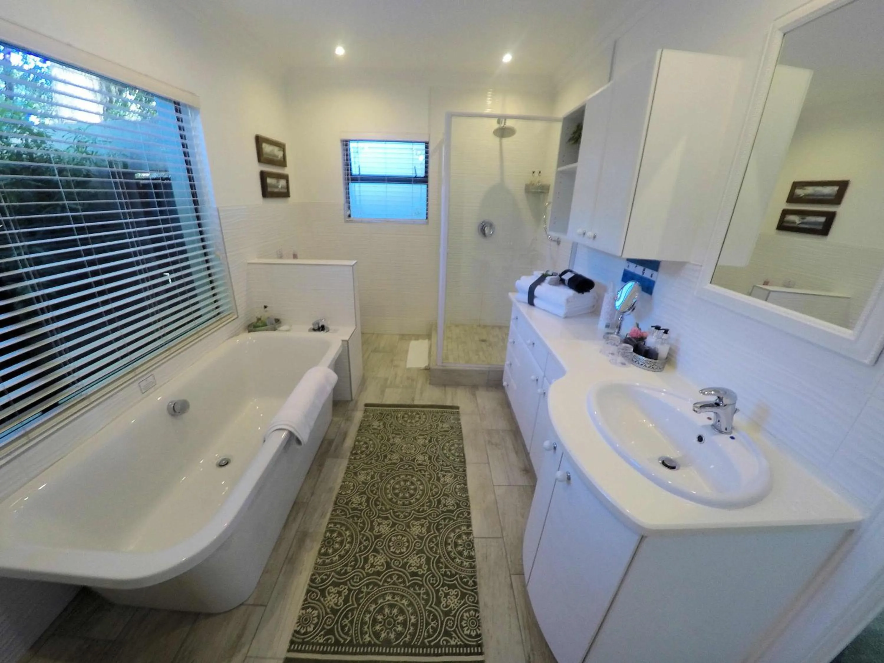 Toilet in 58 On Hume