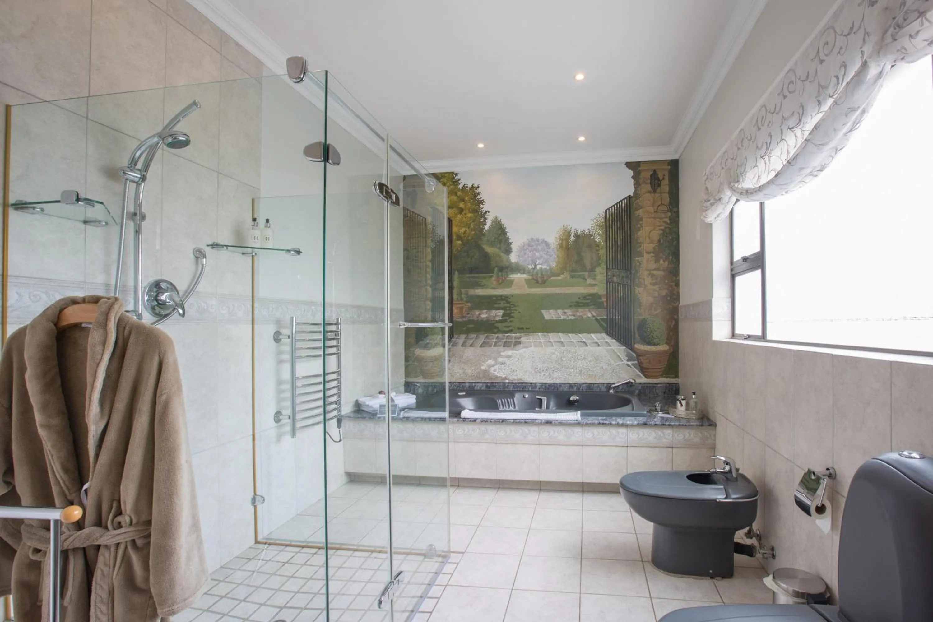 Shower in 58 On Hume