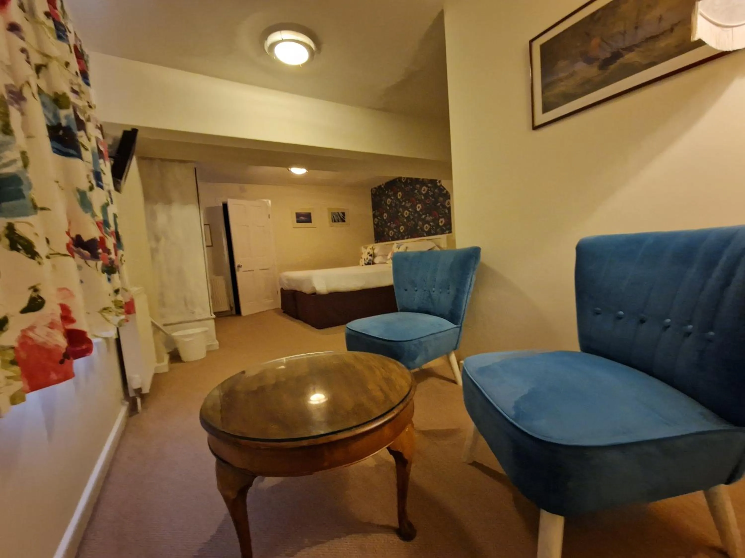Bed in Y Branwen Restaurant & Rooms - Adult Only and Dog Friendly
