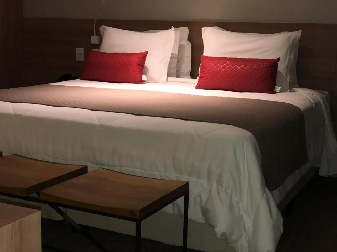 Photo of the whole room, Bed in Dubai Suites