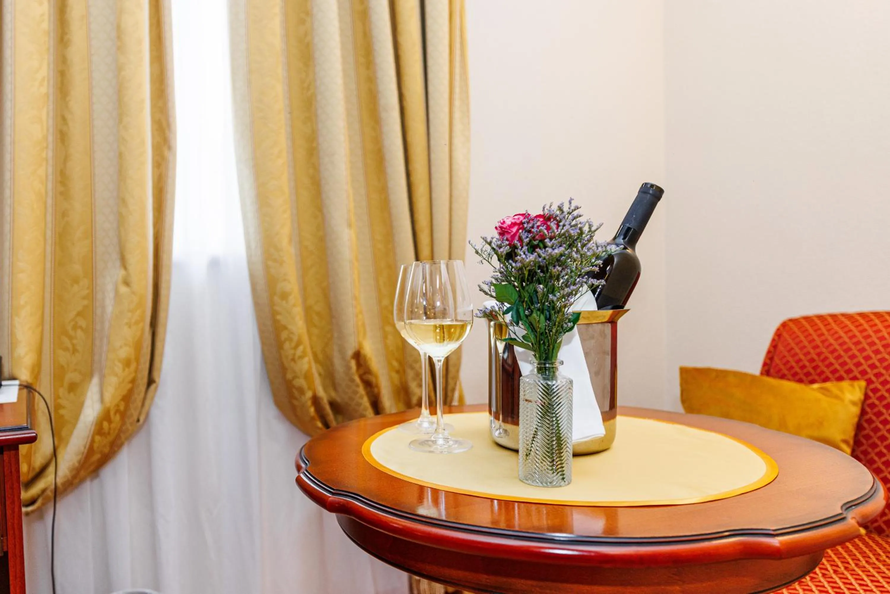 Decorative detail in Hotel Savoy