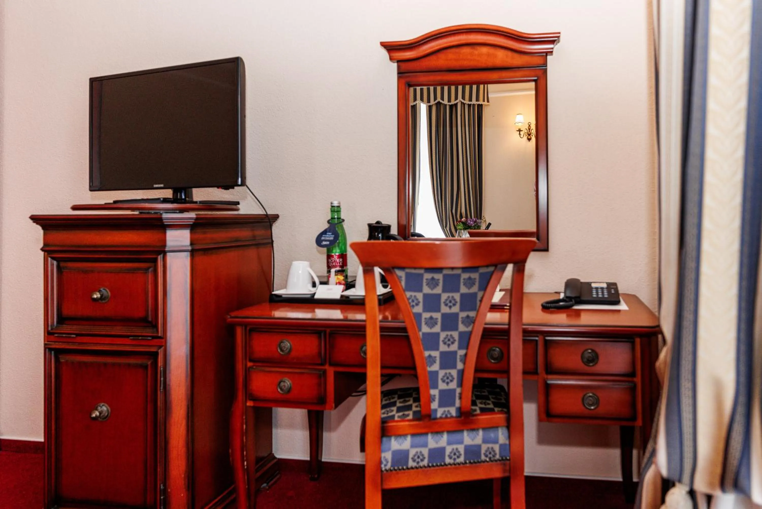 TV and multimedia in Hotel Savoy