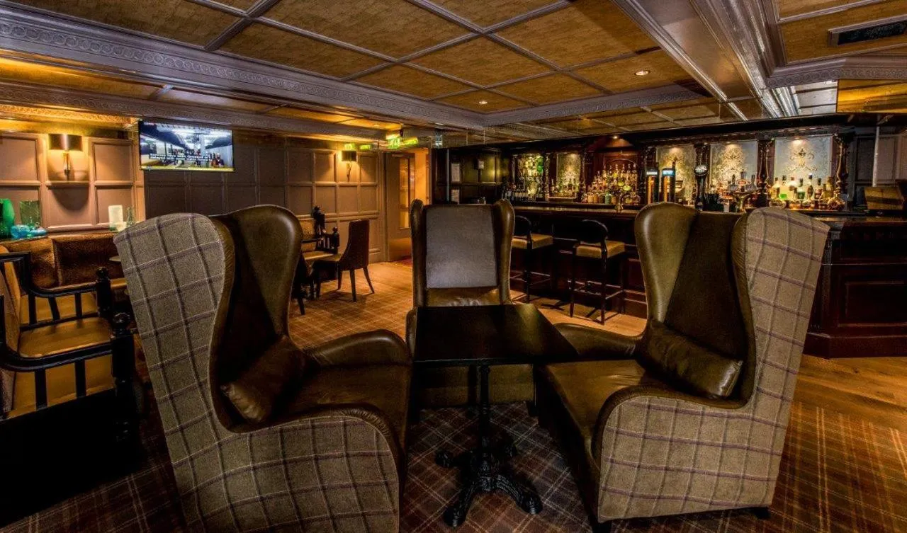 Lounge or bar in The Craighaar Hotel
